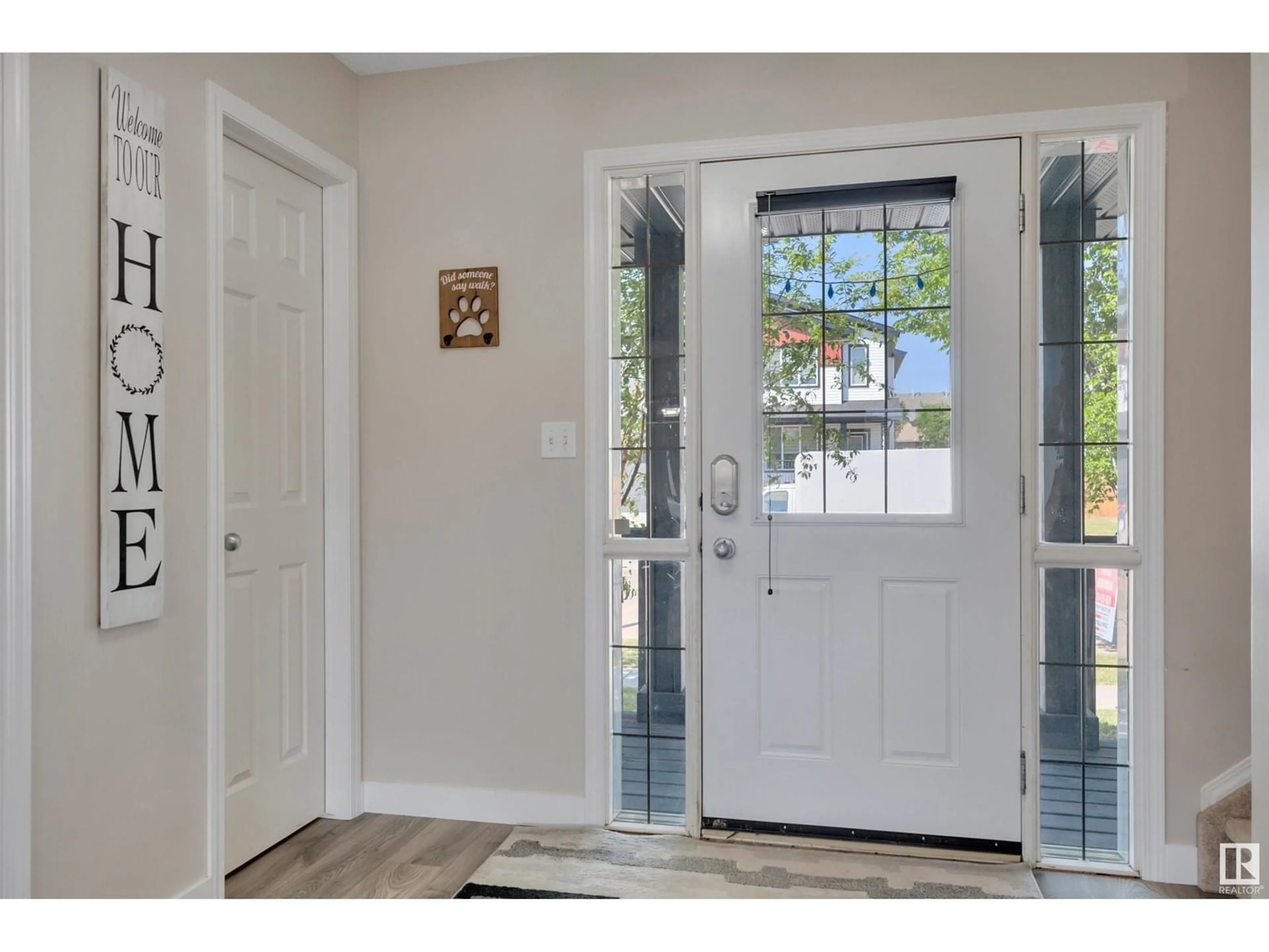 Indoor entryway for 3003 49 ST, Beaumont Alberta T4X1S6