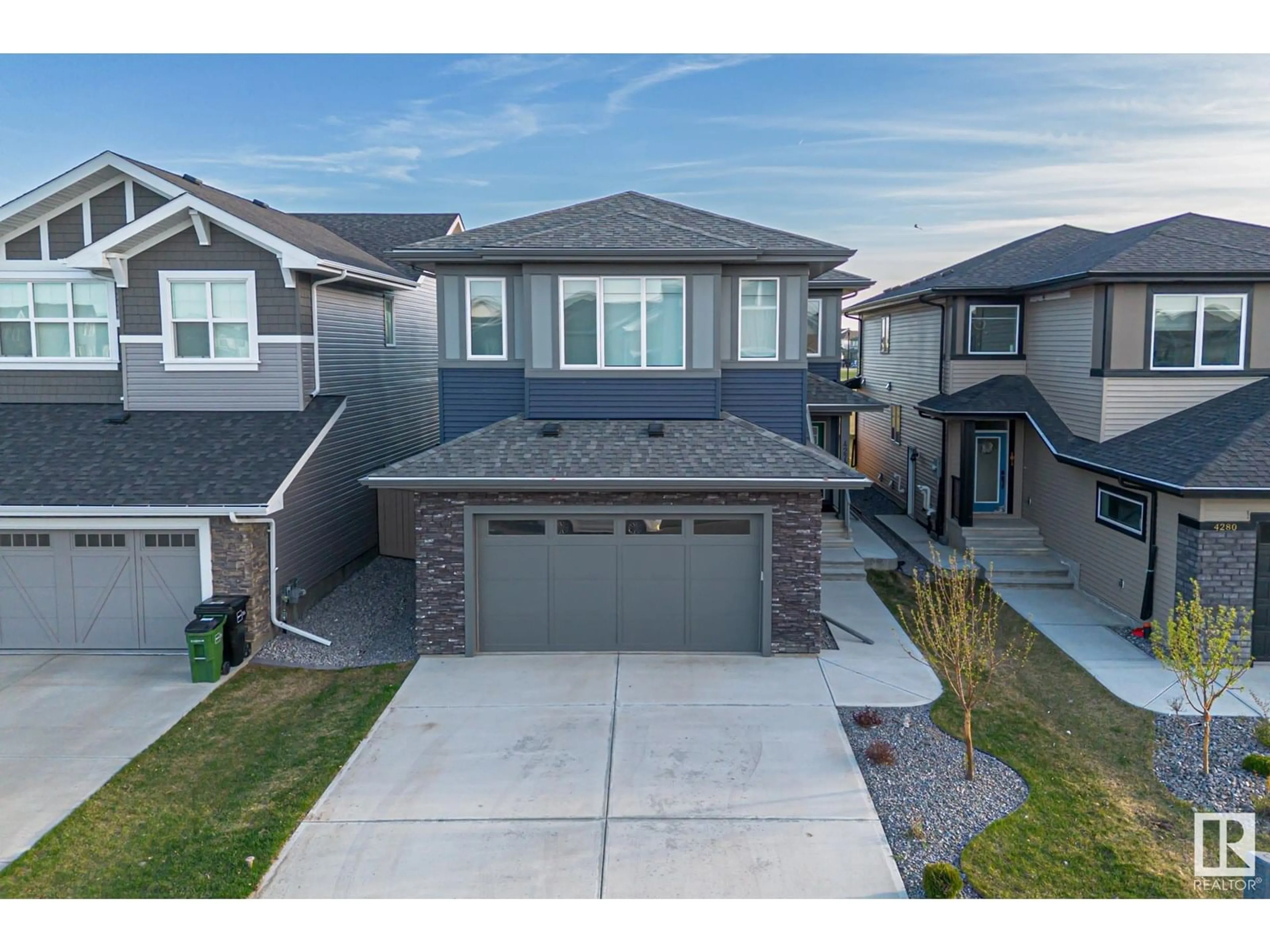 A pic from outside/outdoor area/front of a property/back of a property/a pic from drone, street for 4278 CHICHAK CL, Edmonton Alberta T6W4B4