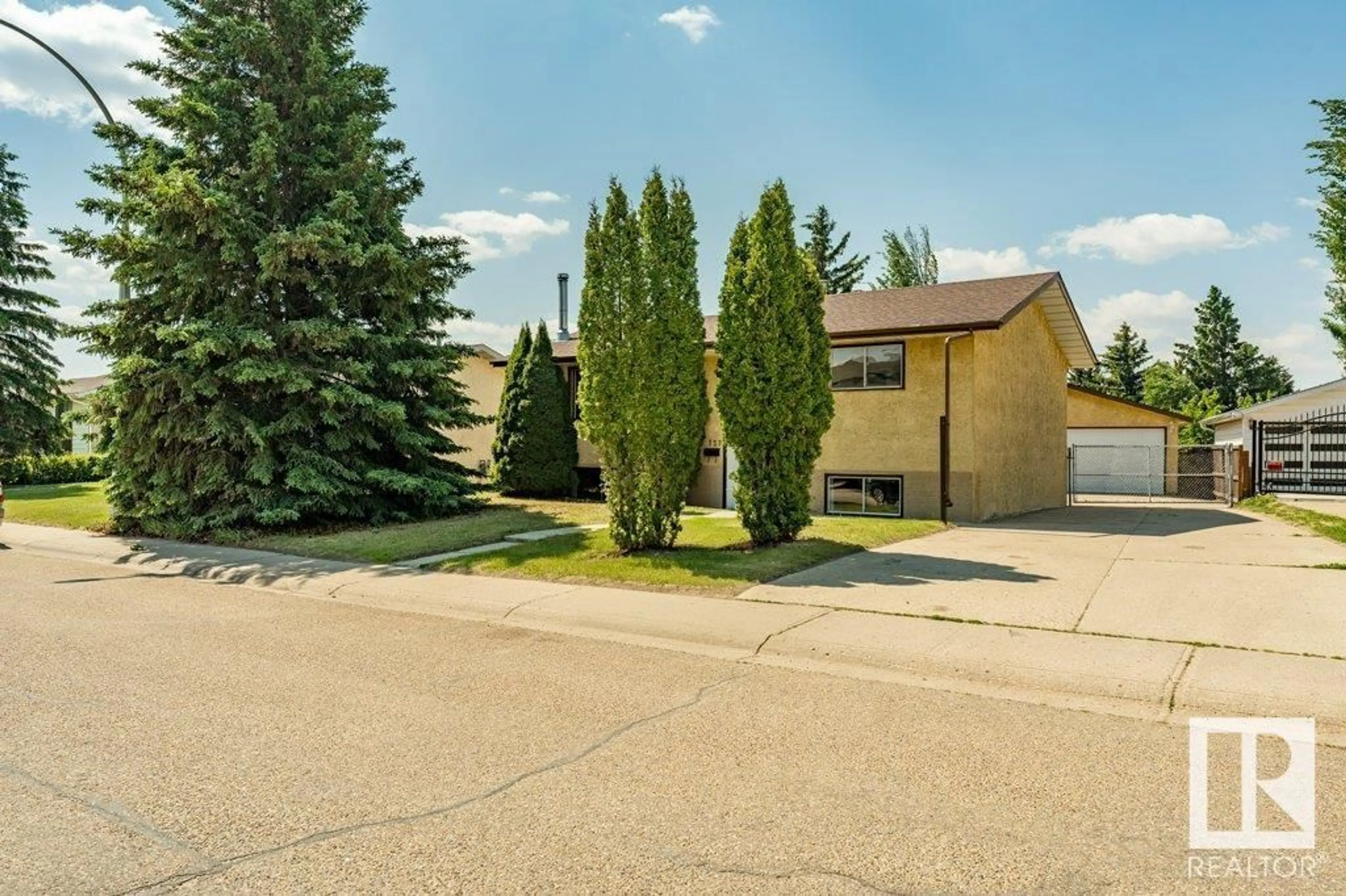 Unknown for 137 WILLOW DR, Wetaskiwin Alberta T9A2S5