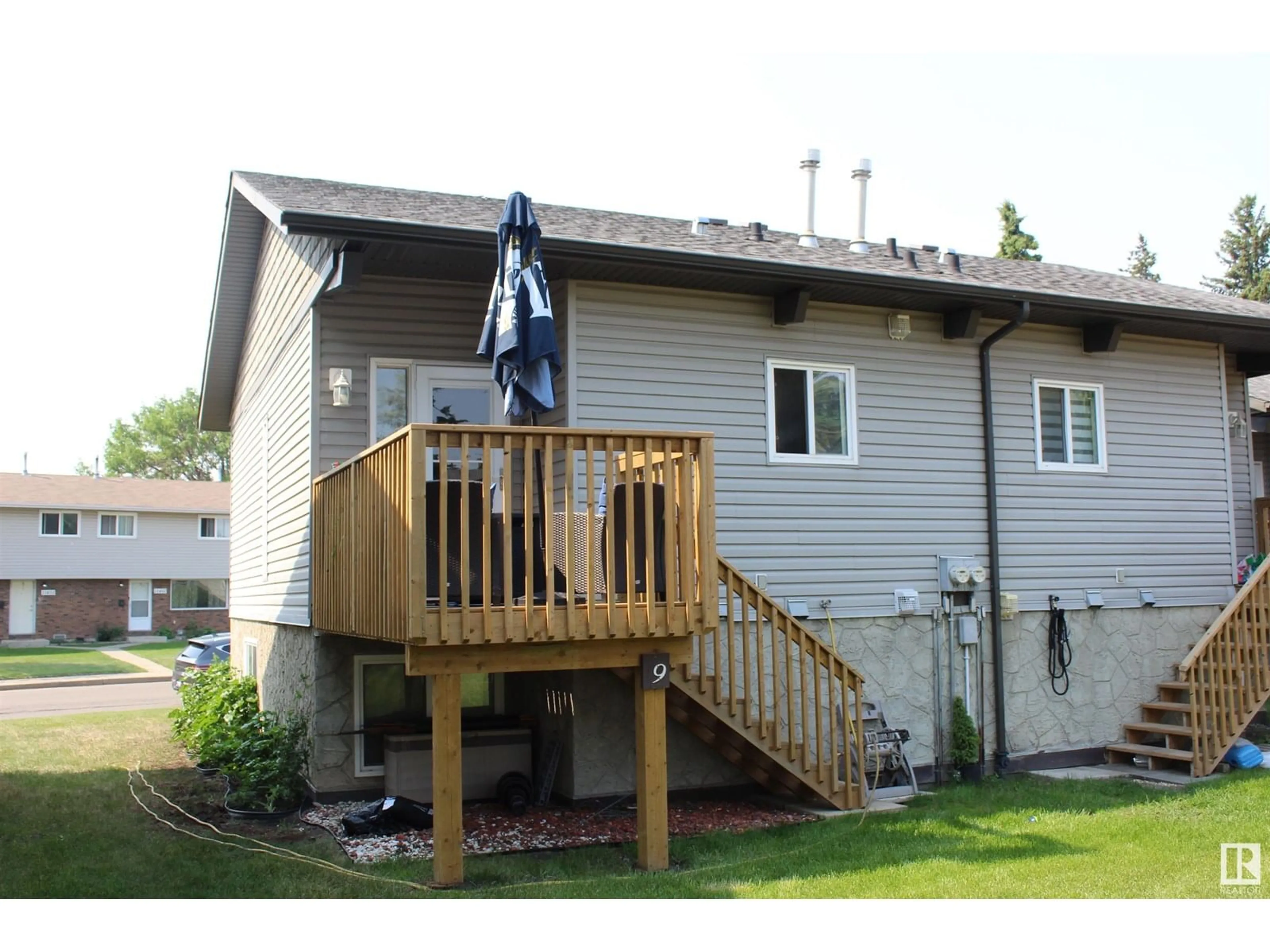 Patio, unknown for NW - 9 NORTHWOODS VG, Edmonton Alberta T5X1T2