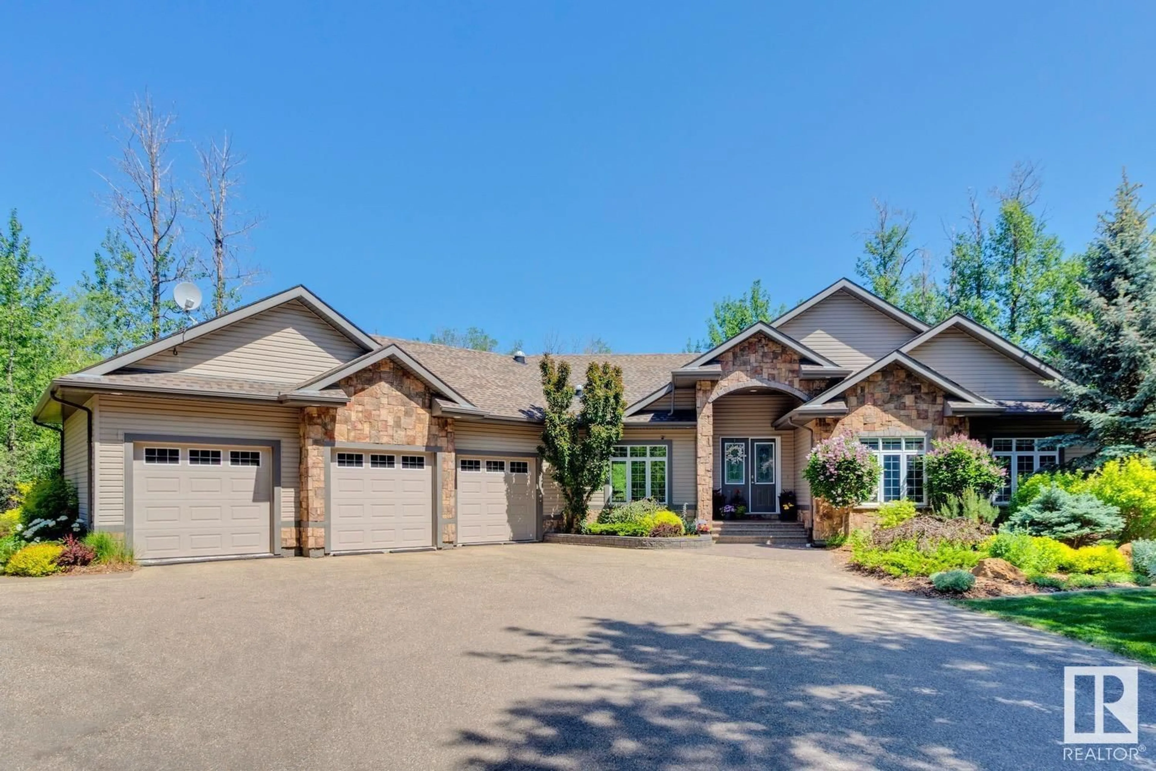 Unknown for 349 - 52147 RGE ROAD 231, Rural Strathcona County Alberta T8B1A4