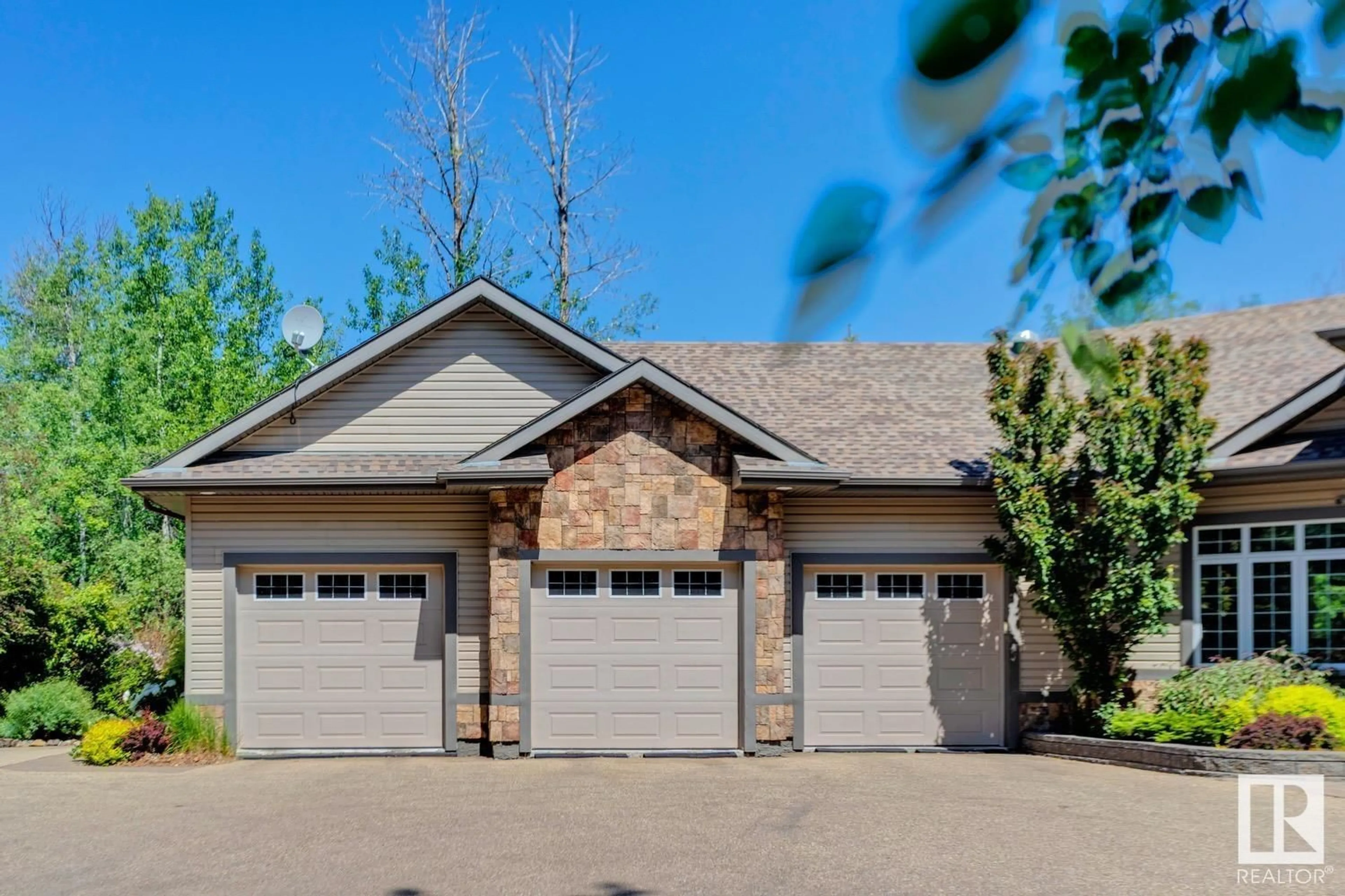 Unknown for 349 - 52147 RGE ROAD 231, Rural Strathcona County Alberta T8B1A4