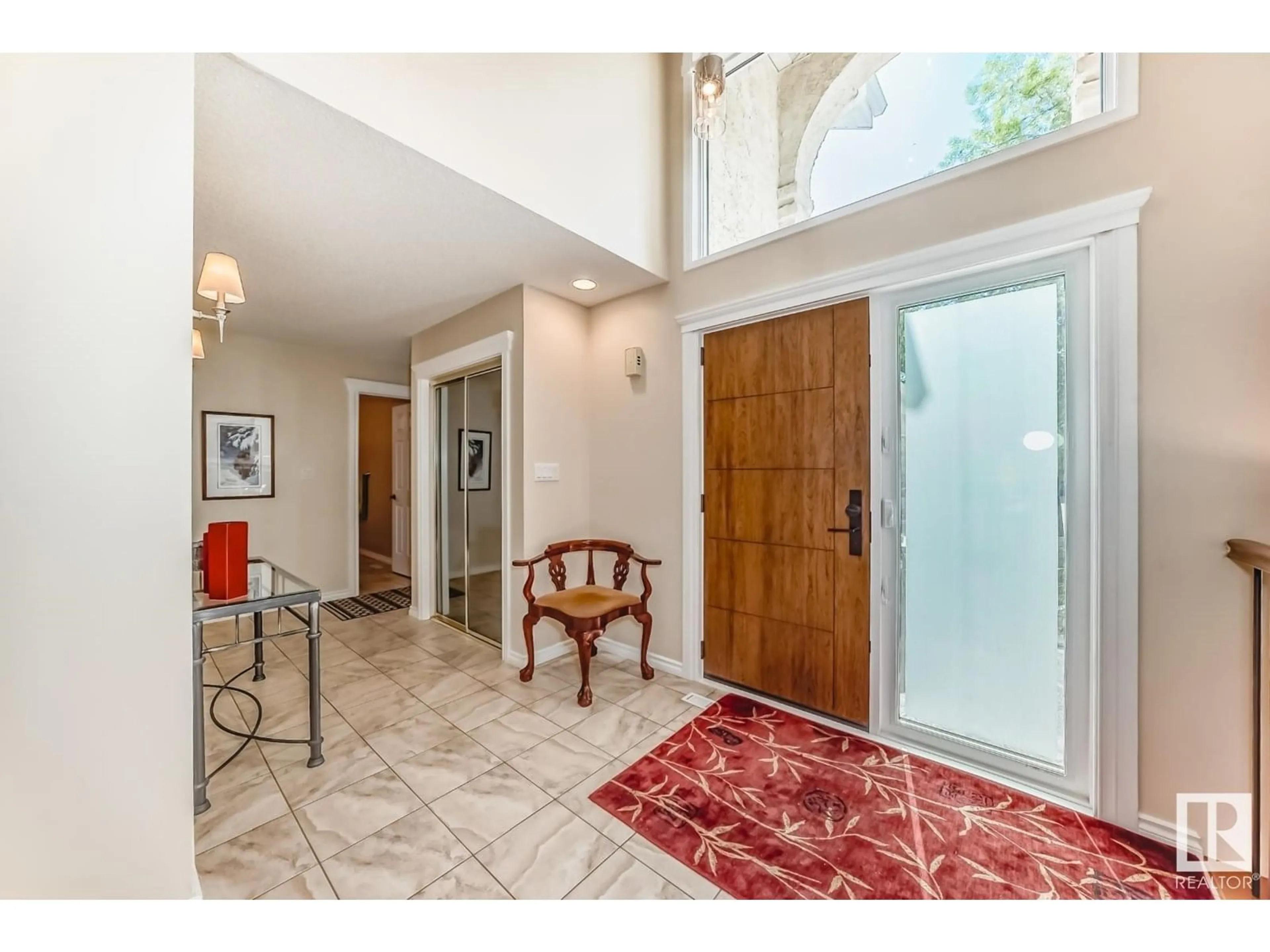 Indoor entryway for 215 OMAND DR, Edmonton Alberta T6R1L8