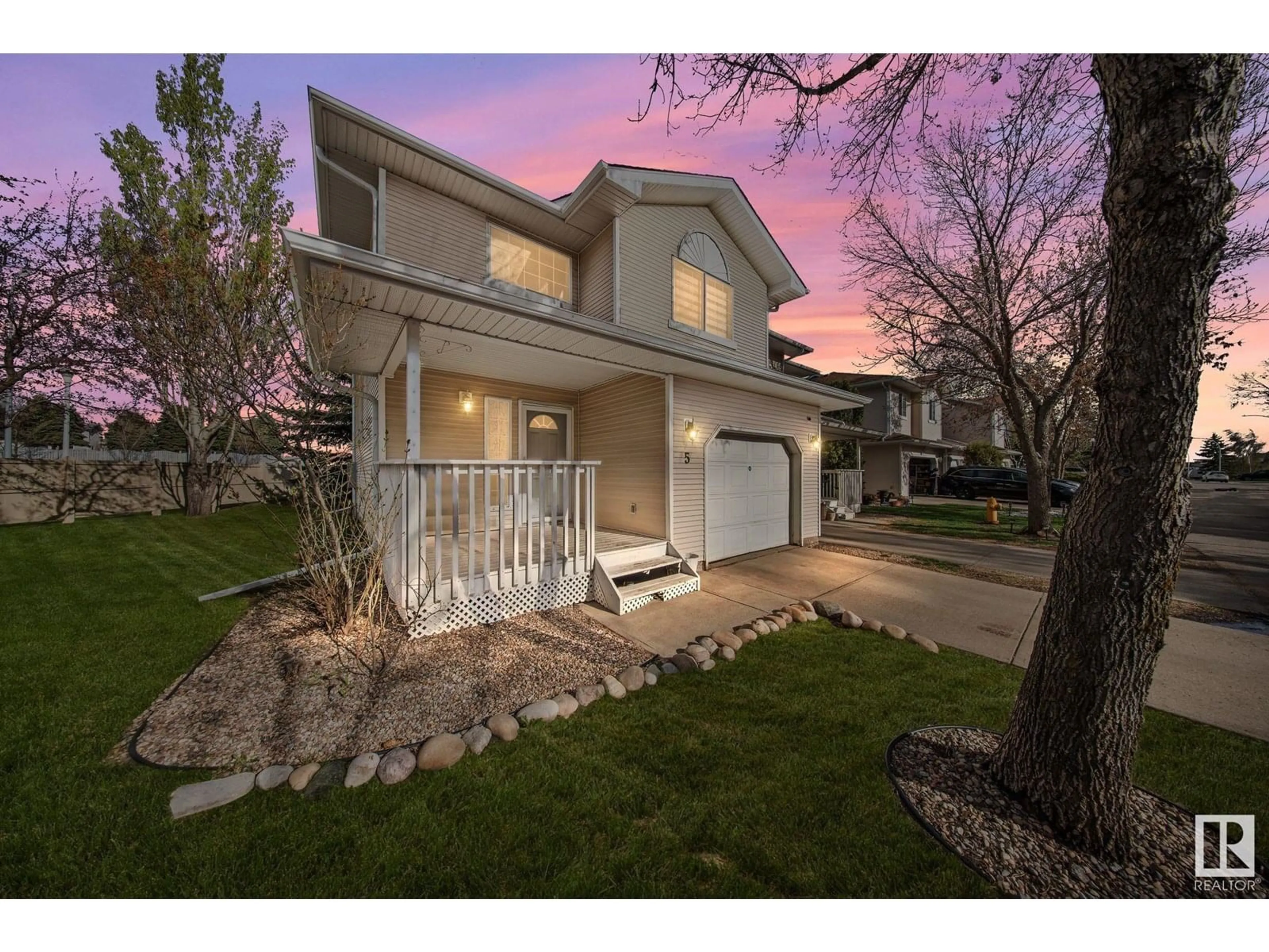 Home with vinyl exterior material, street for #5 - 6608 158 AV NW, Edmonton Alberta T5Z3H1