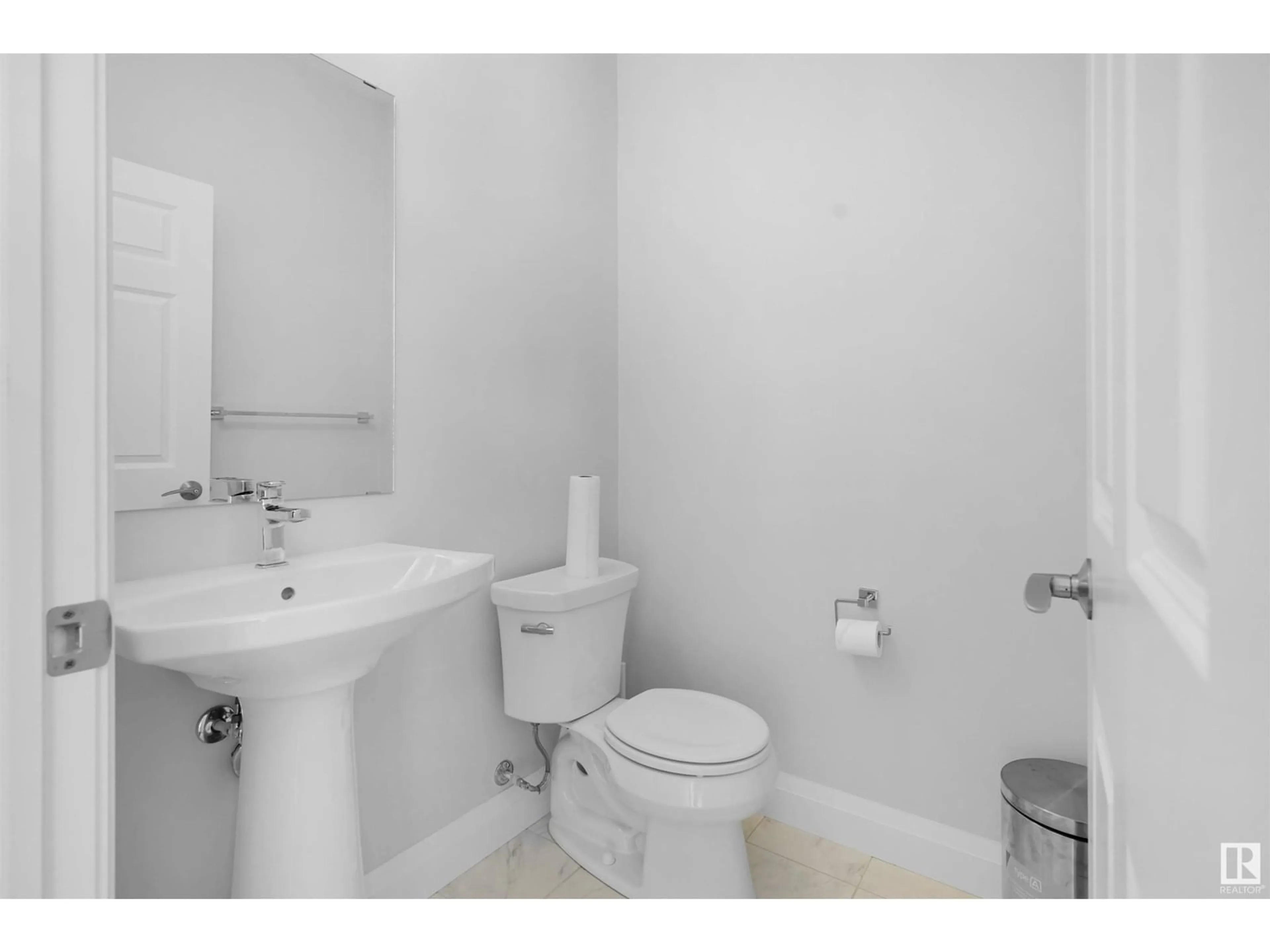Standard bathroom, floor is not visible for SW SW - 5137 CRABAPPLE LI, Edmonton Alberta T6X0X4