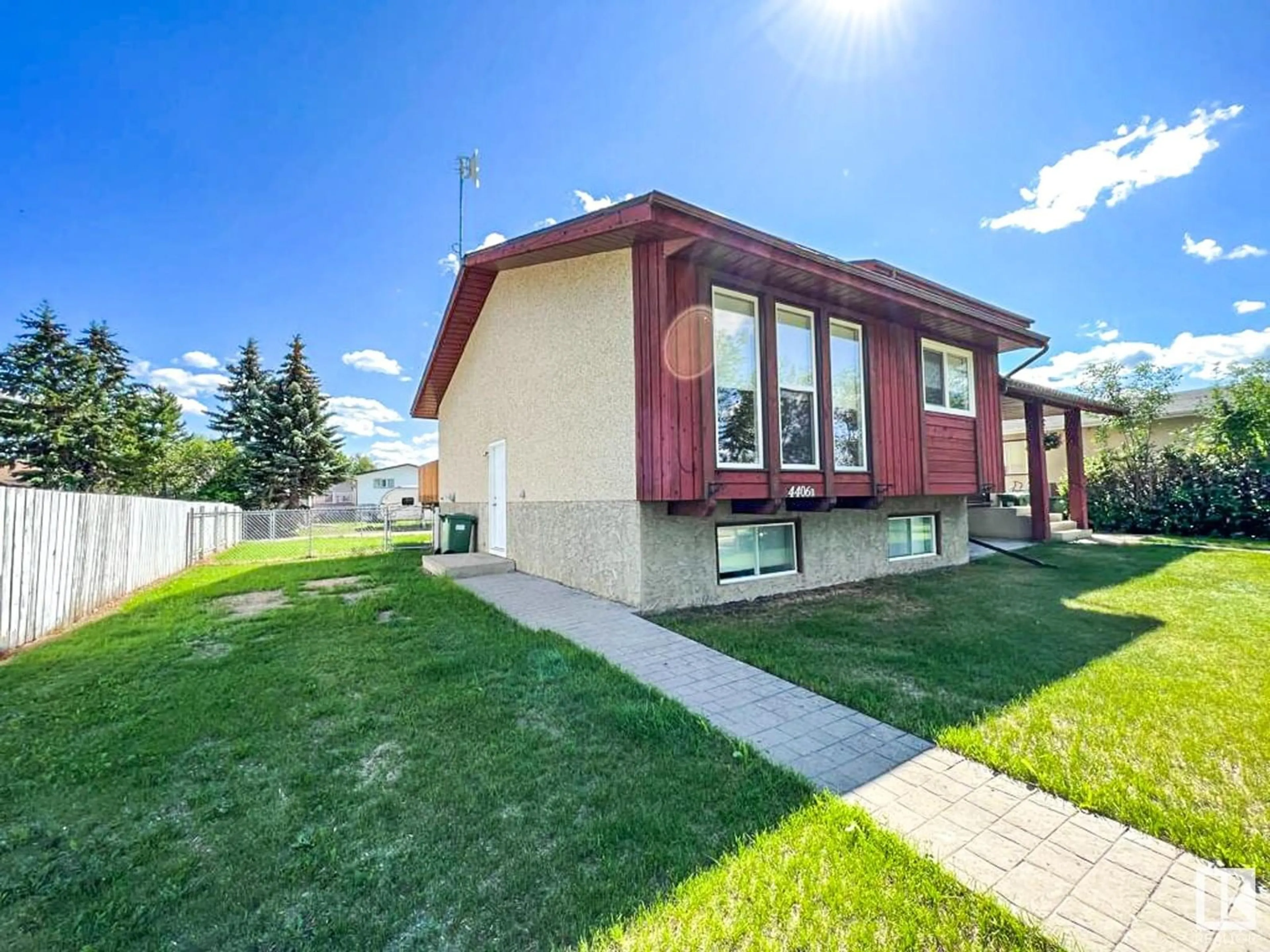 Home with vinyl exterior material, street for 4406 45 AVENUE, Bonnyville Town Alberta T9N1X5