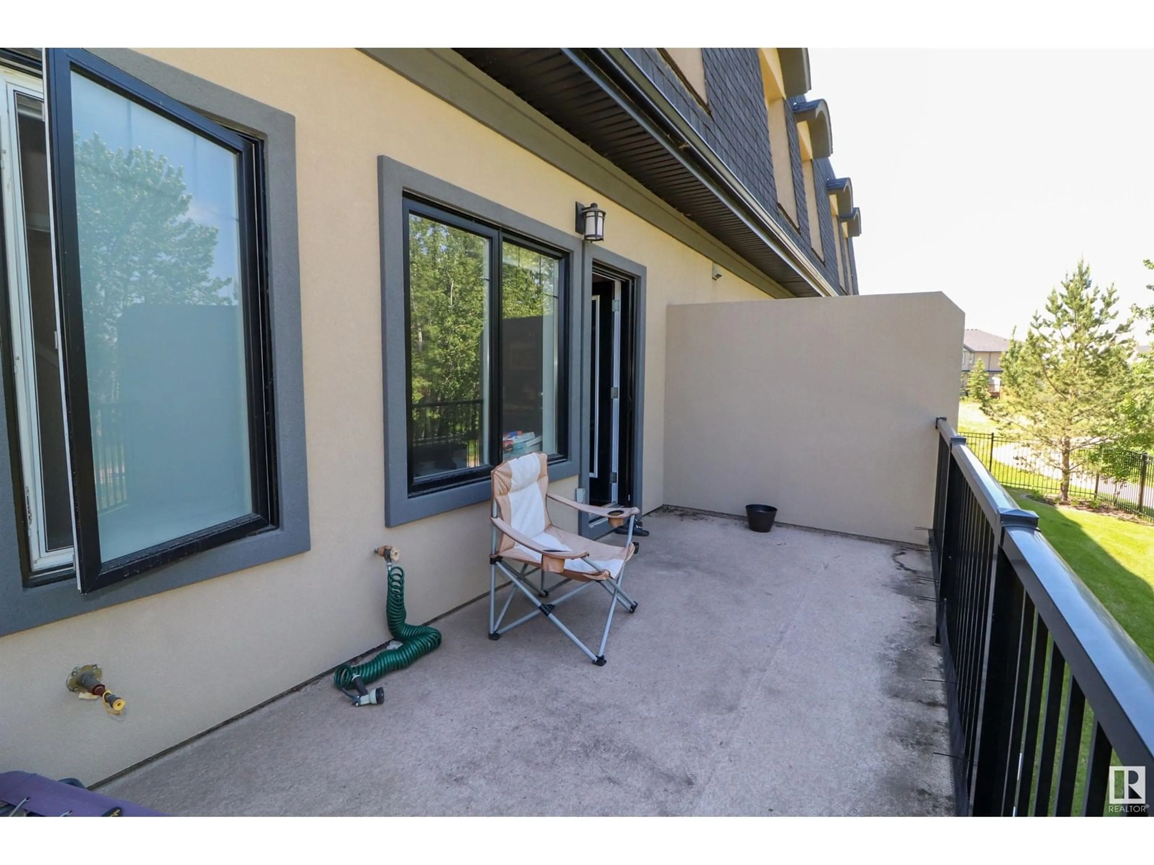 Patio, street for #23 - 5873 MULLEN PL, Edmonton Alberta T6R0T5
