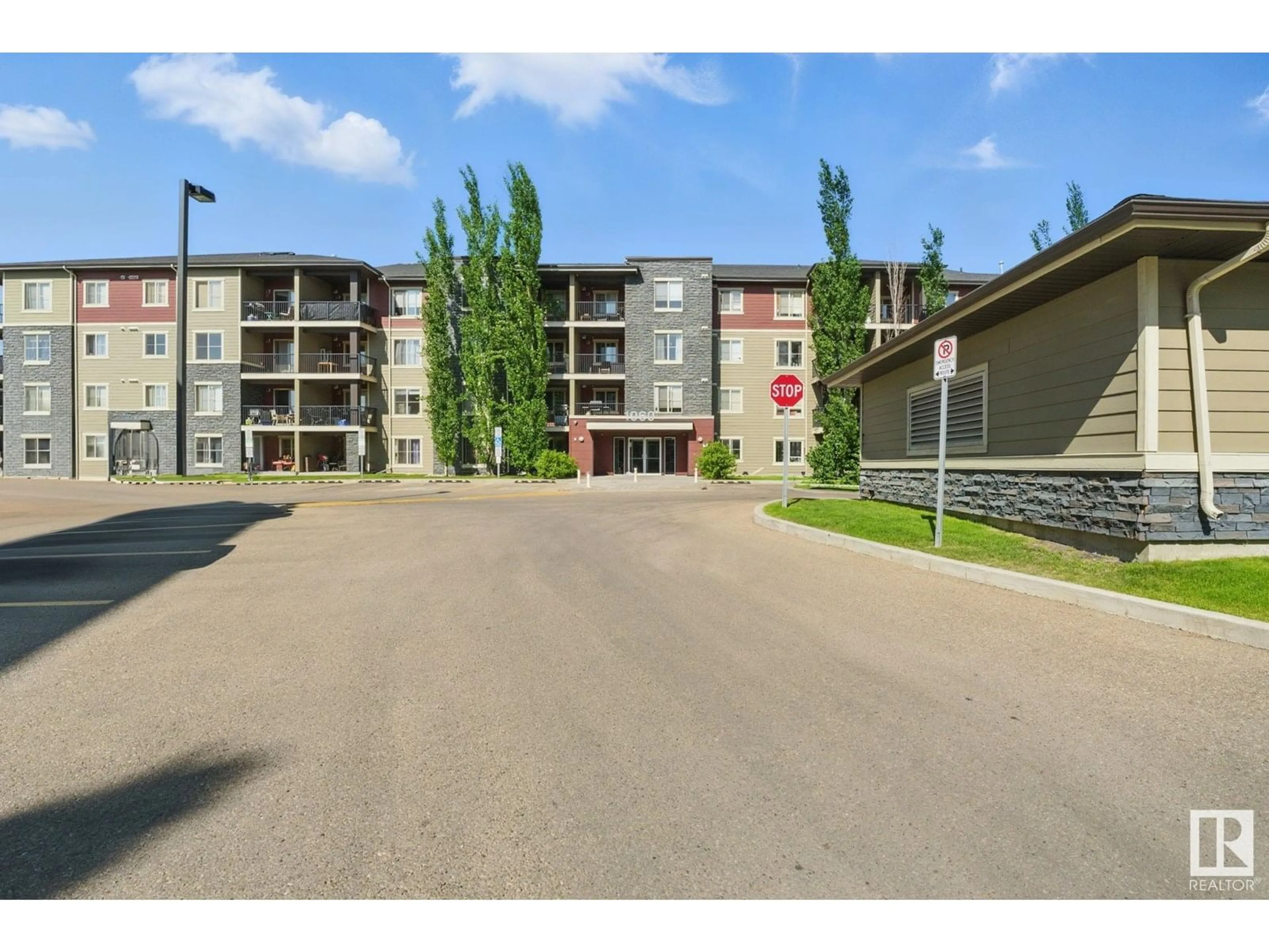 Unknown for #213 - 1060 MCCONACHIE BV, Edmonton Alberta T5Y0W9