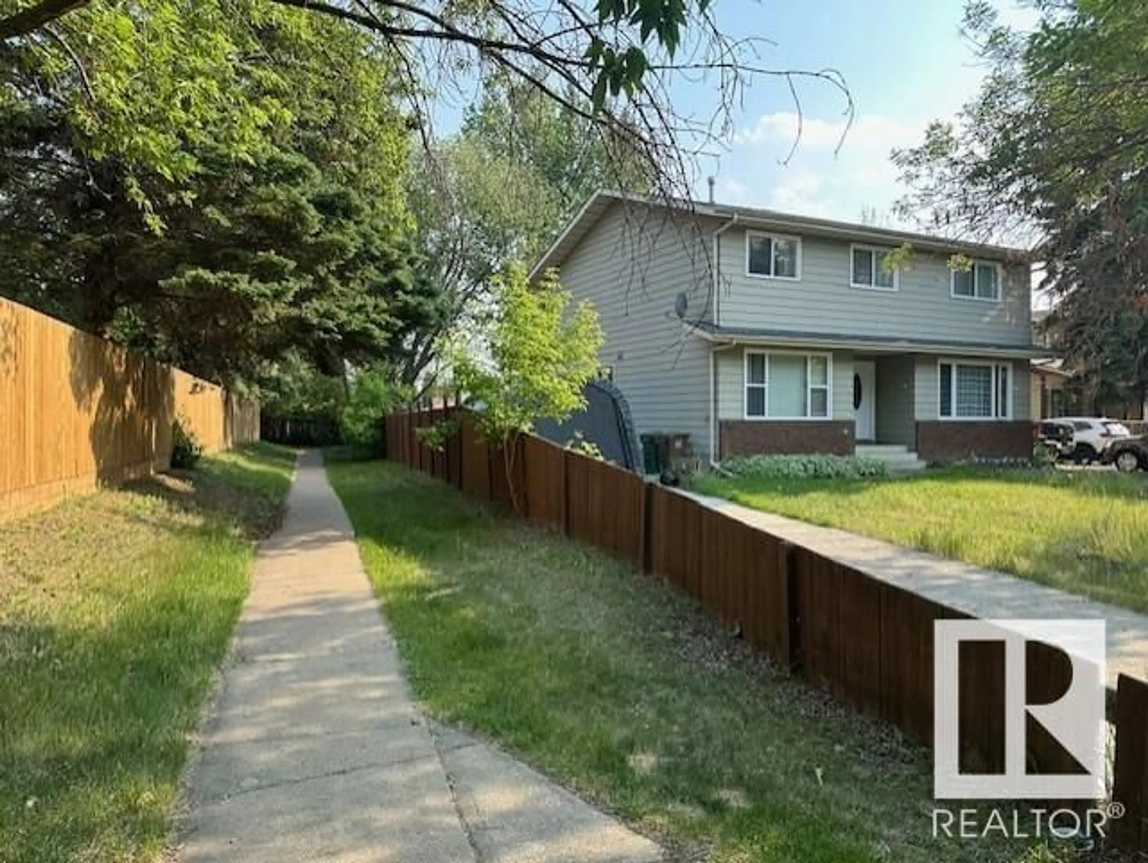 Unknown for 87 GAINSBOROUGH AV, St. Albert Alberta T8N1Z5