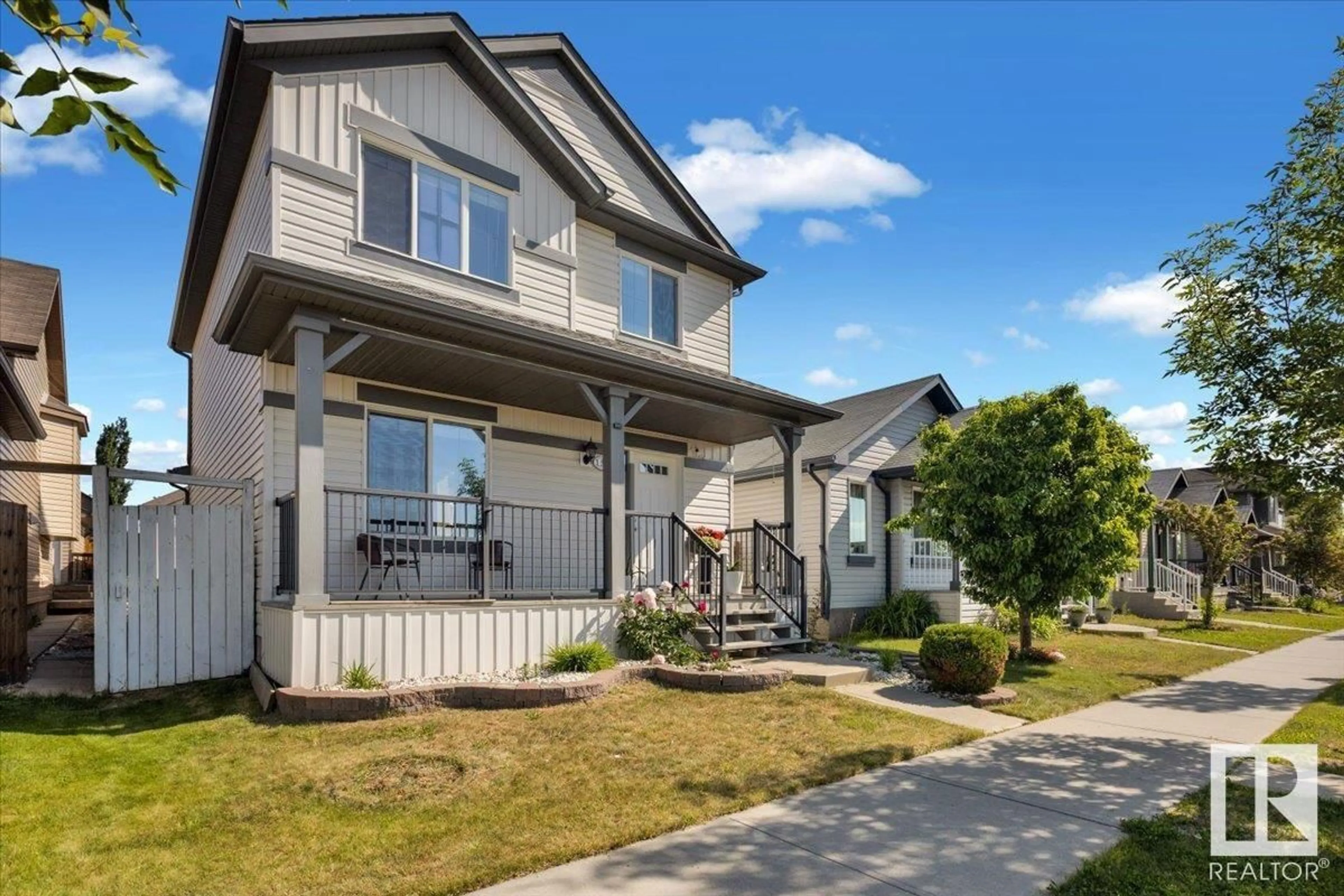 Home with vinyl exterior material, street for 1562 34A AV, Edmonton Alberta T6T0N1