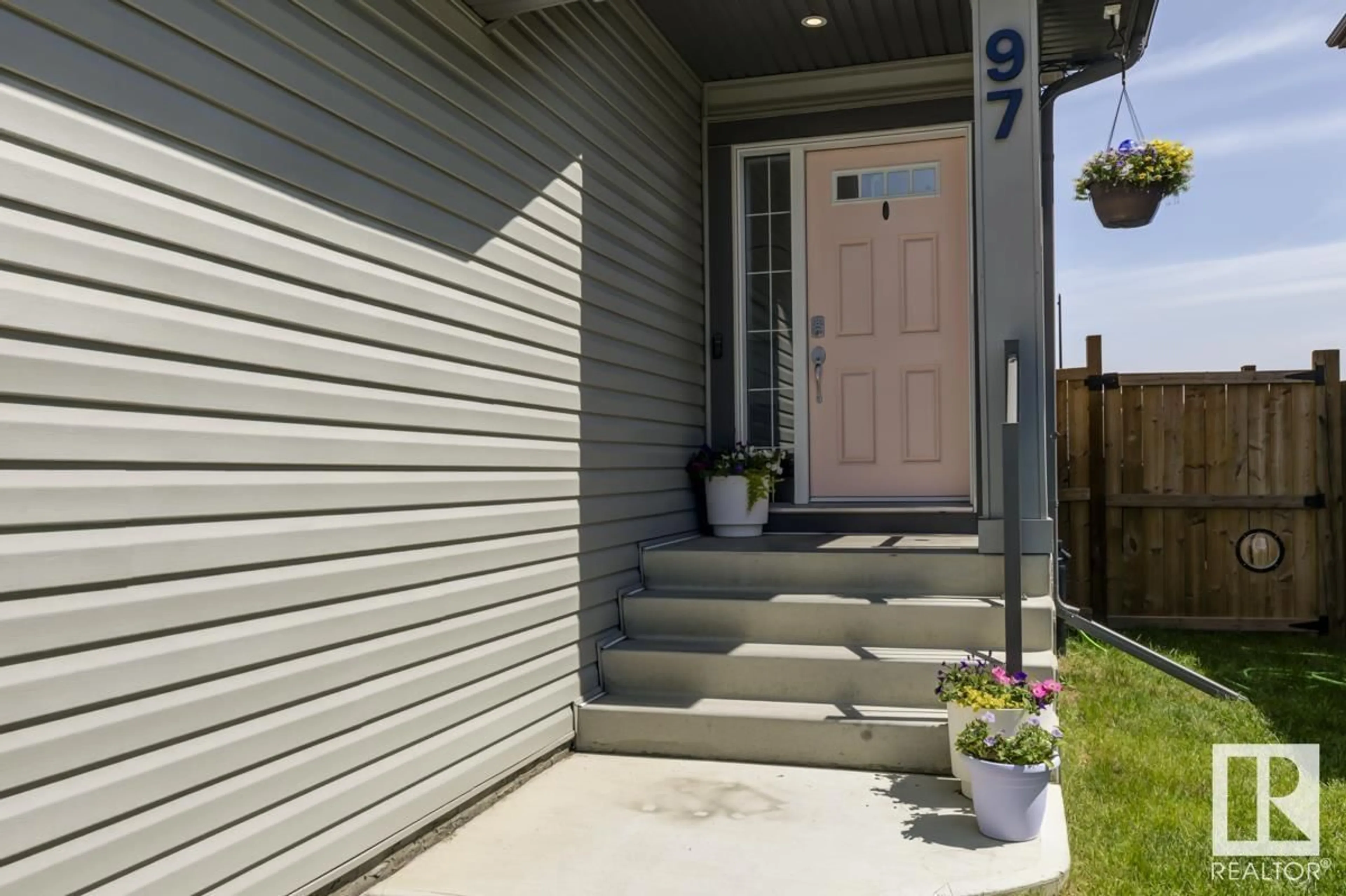 Unknown for 97 SUMAC LN, Sherwood Park Alberta T8H1Z9
