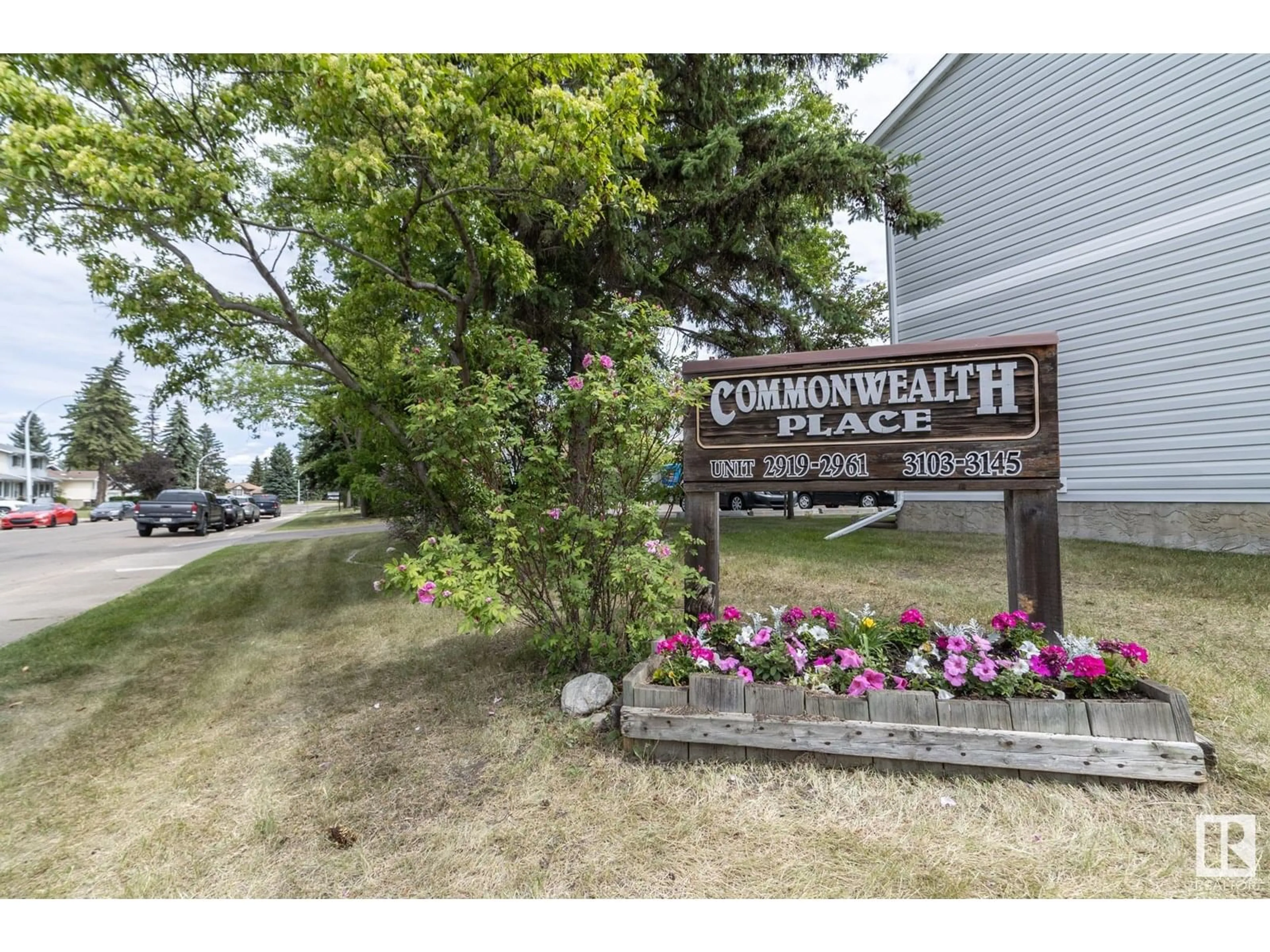 Unknown for NW - 2923 109 ST, Edmonton Alberta T6J4N6