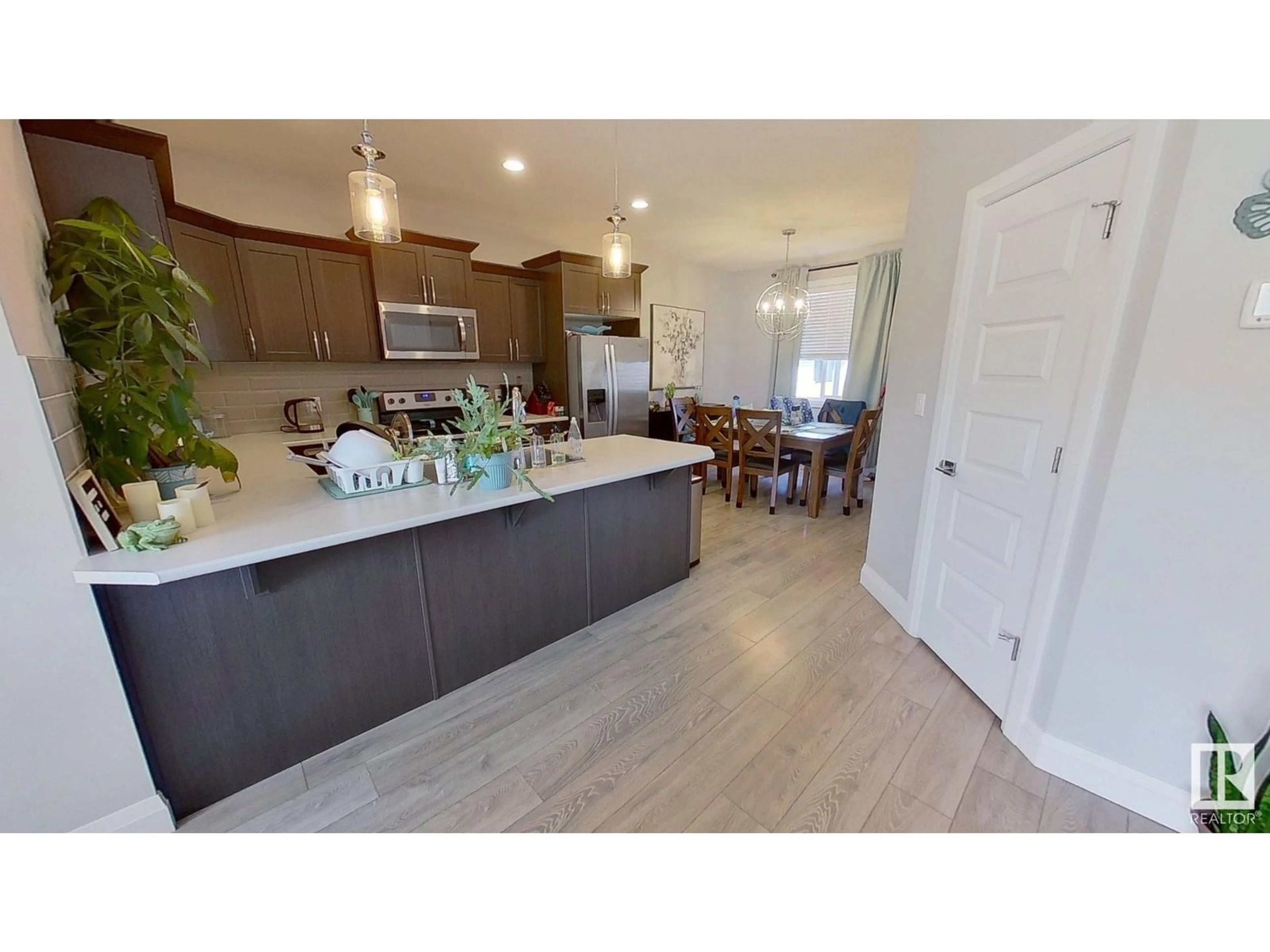 Open concept kitchen, unknown for 3632 8 AV, Edmonton Alberta T6X2G6