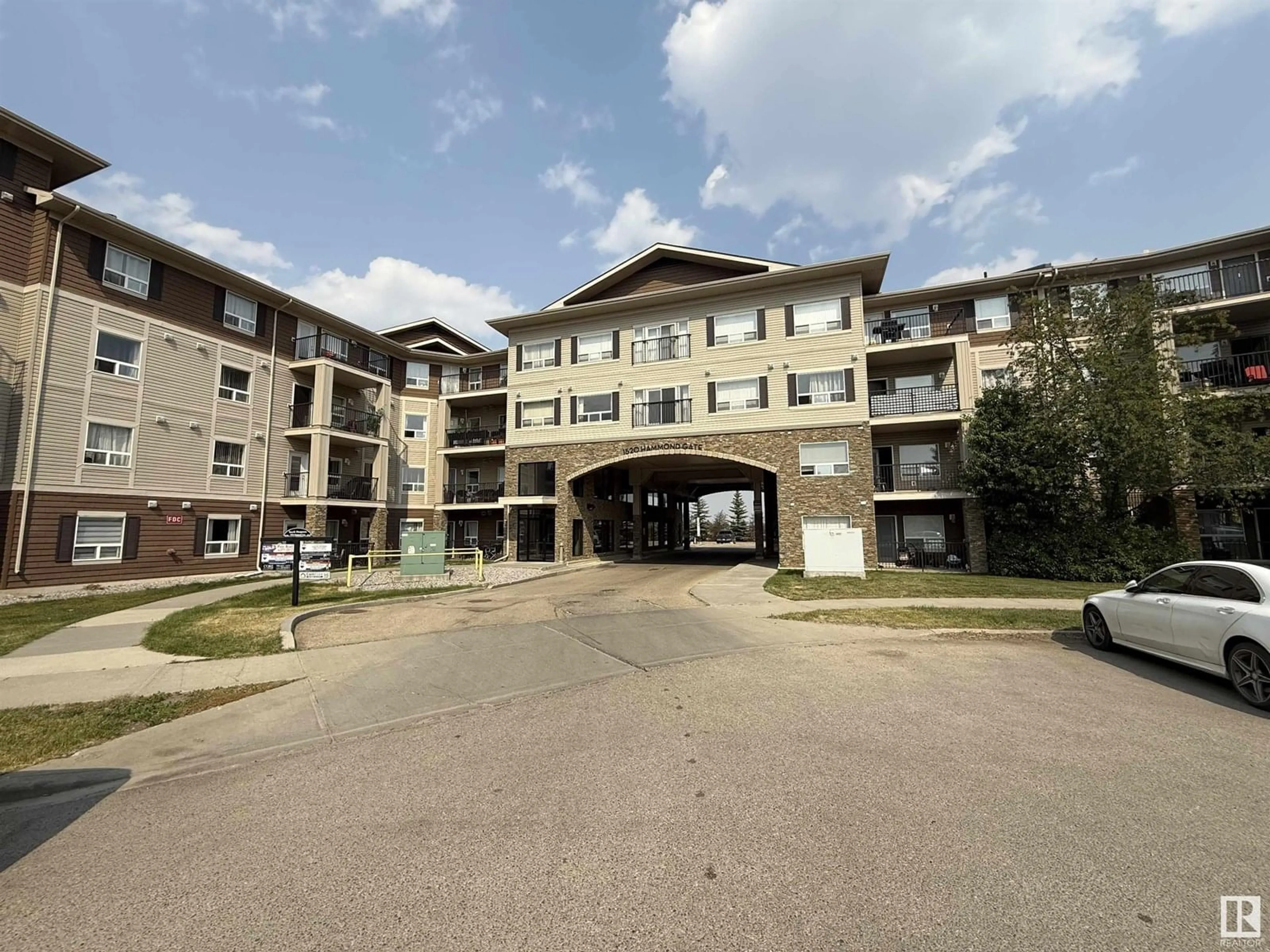 Unknown for #212 - 1520 HAMMOND GATE GA, Edmonton Alberta T6M0J4