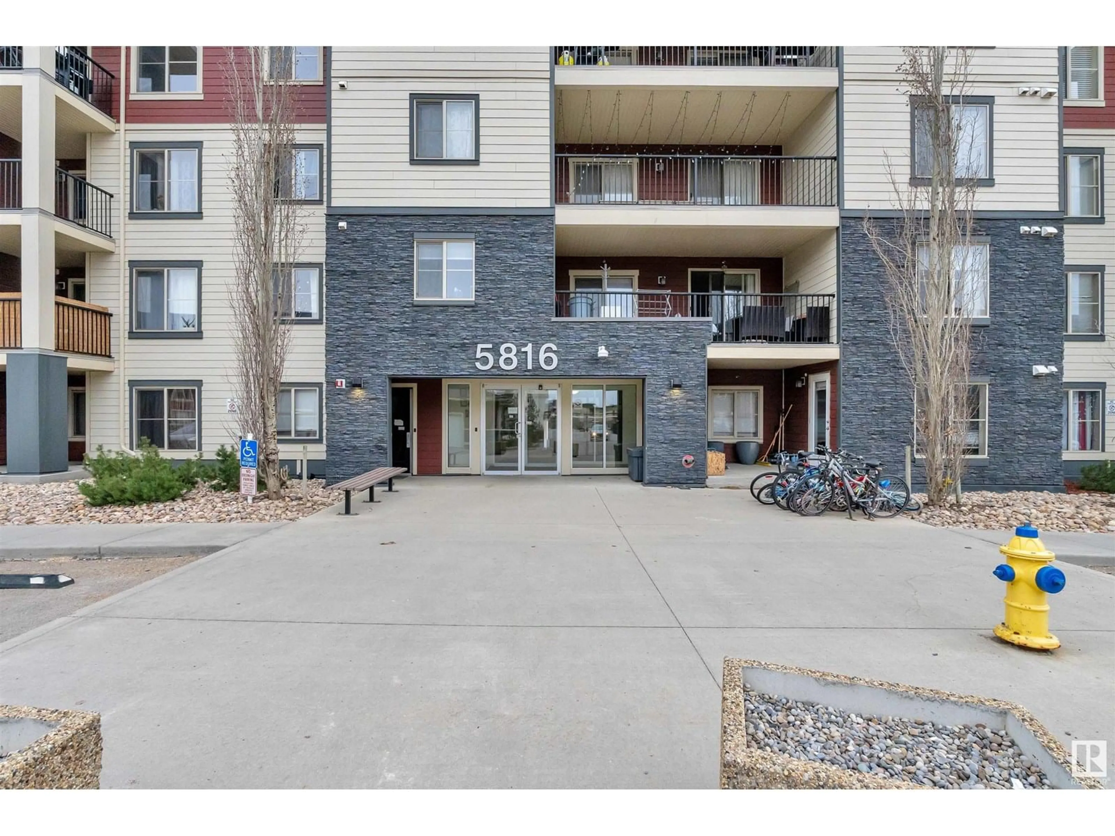 Unknown for 5816 - 116 MULLEN PL, Edmonton Alberta T6R0W3
