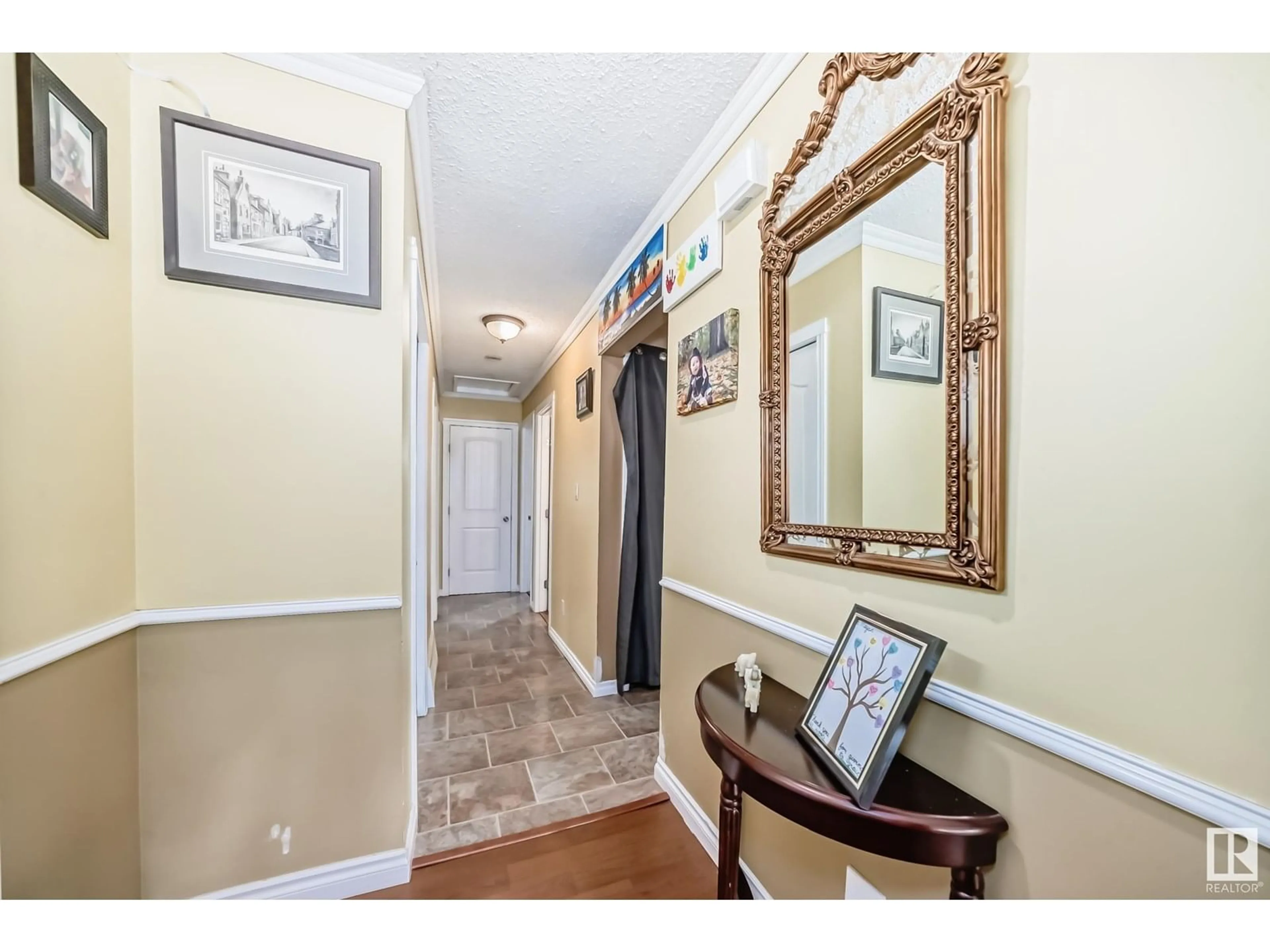 Indoor entryway for NW - 7027 183 ST, Edmonton Alberta T5T2V5