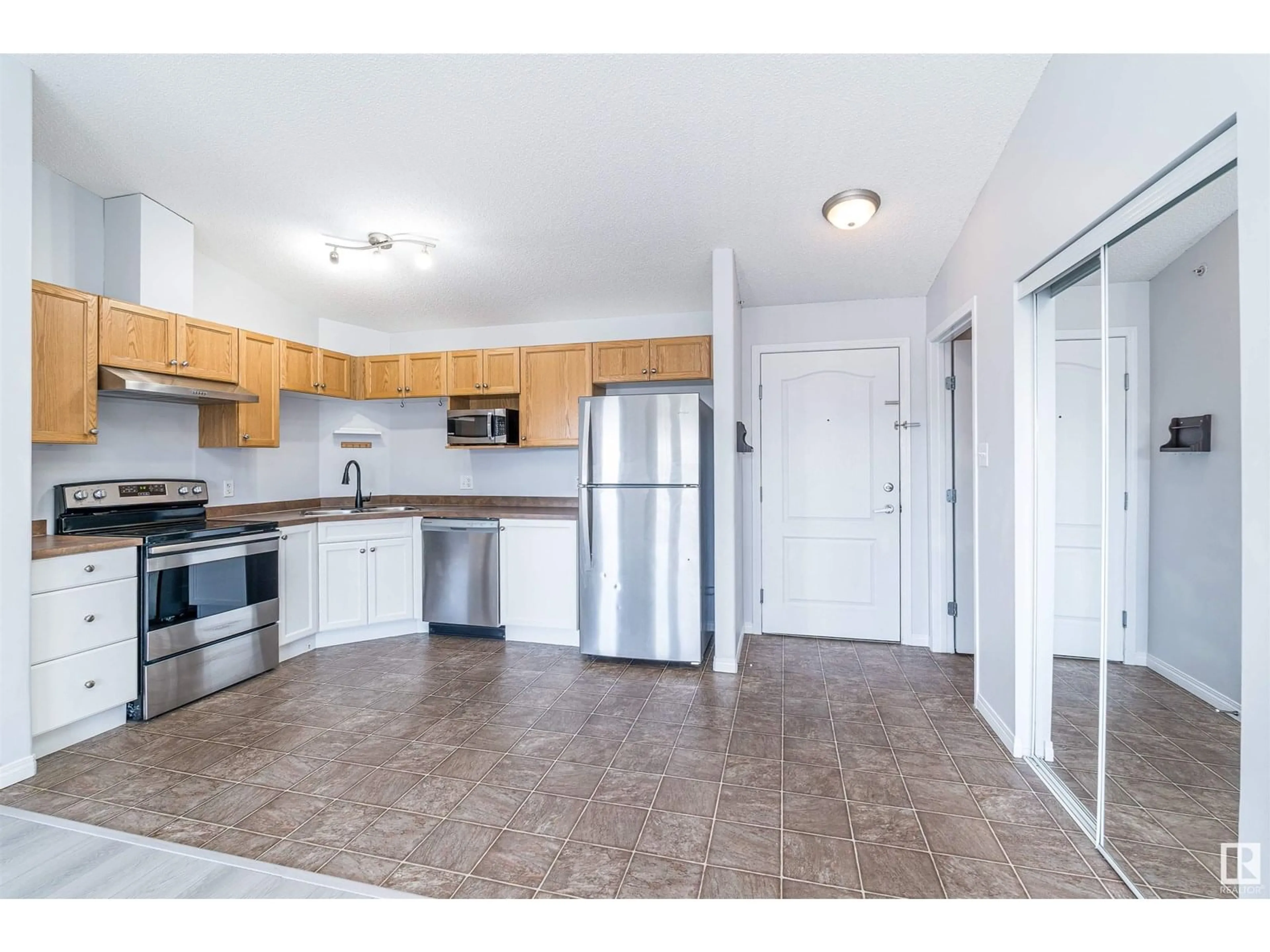 Standard kitchen, unknown for #1403 - 9363 SIMPSON DR, Edmonton Alberta T6R0N2