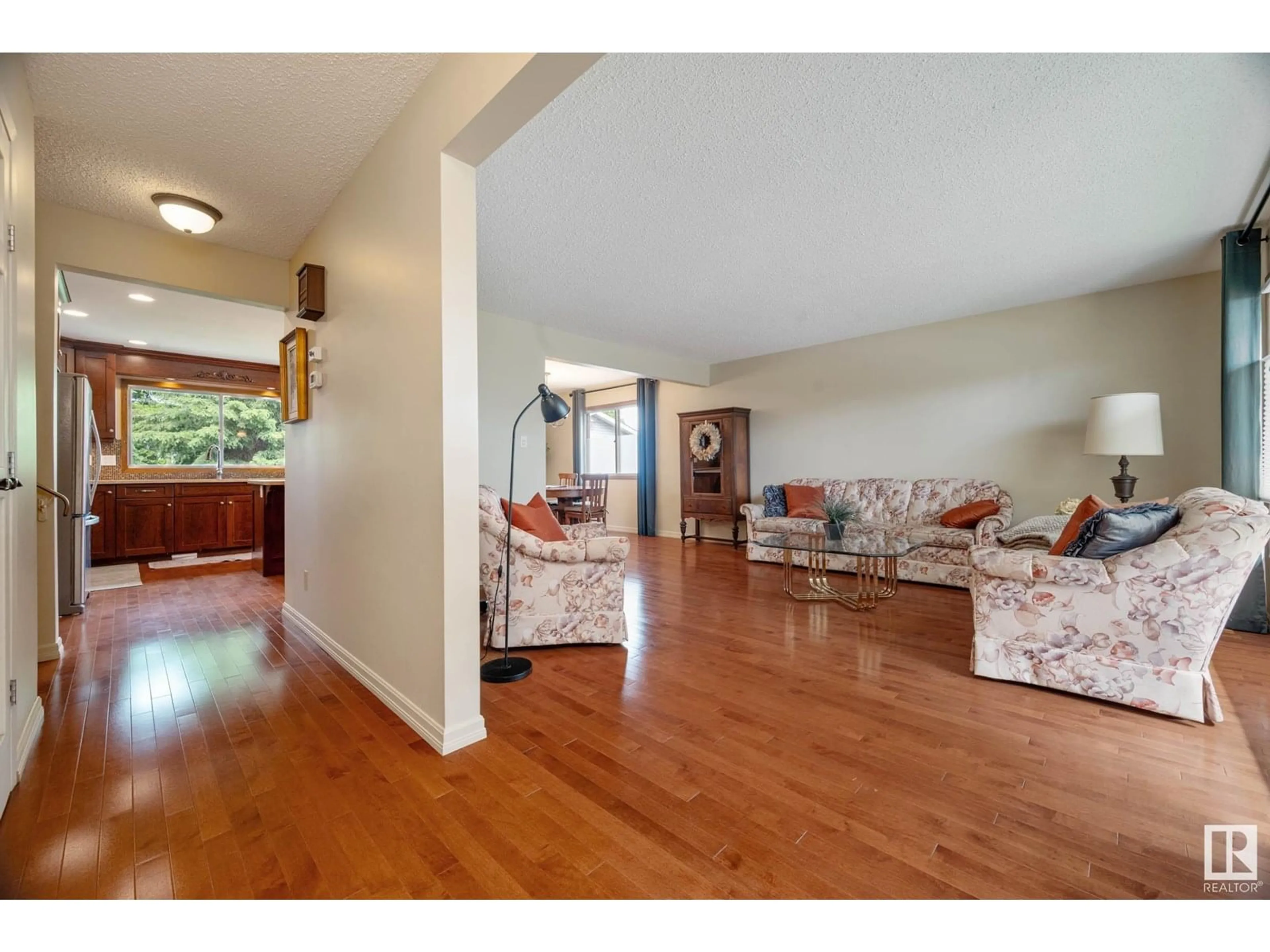 Unknown for 7 MELROSE CR, Sherwood Park Alberta T8A3T9