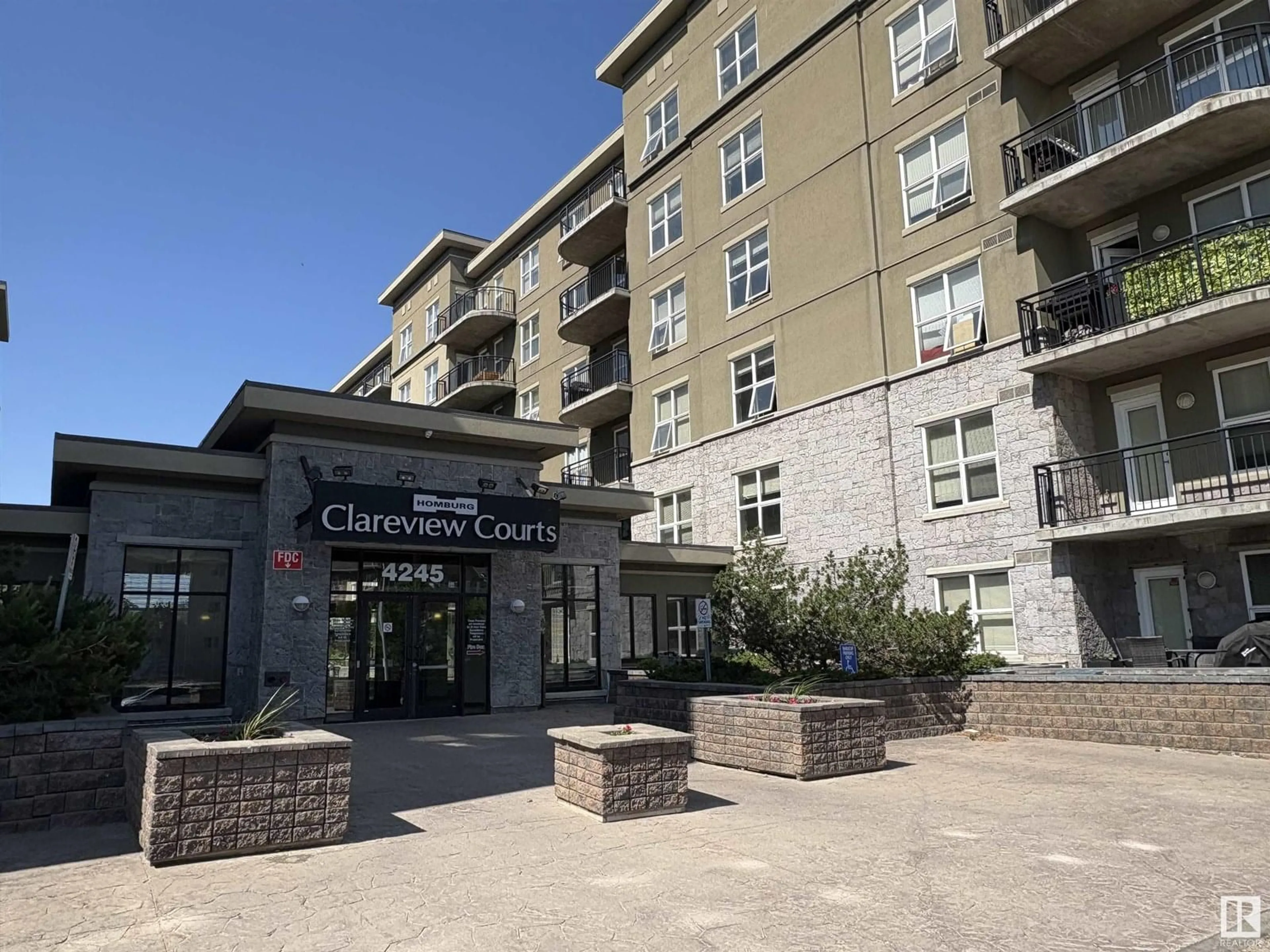 Indoor foyer for #2-312 - 4245 139 AV, Edmonton Alberta T5Y3E8
