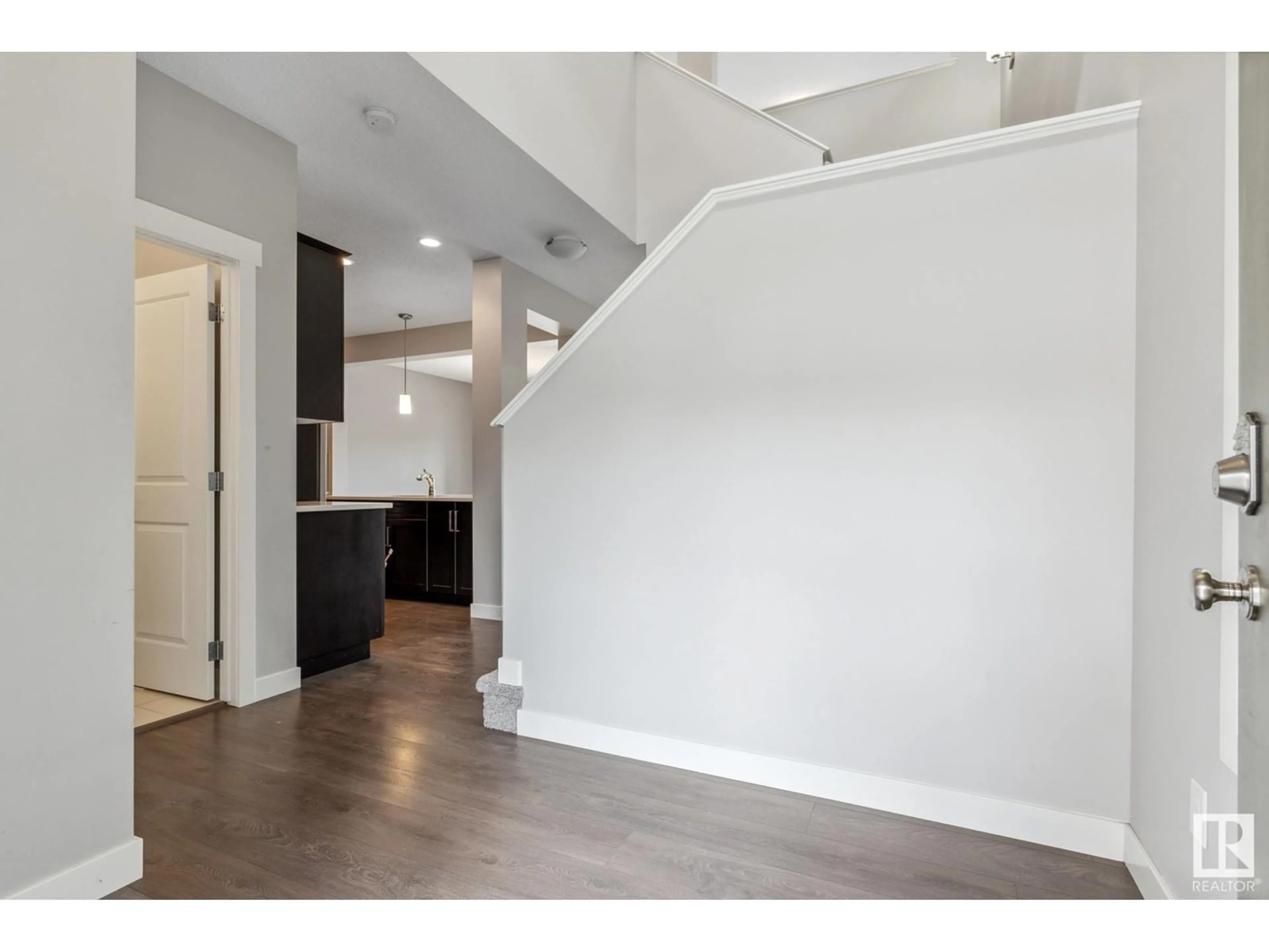 Unknown for NW - 5940 174 AV, Edmonton Alberta T5Y3V7