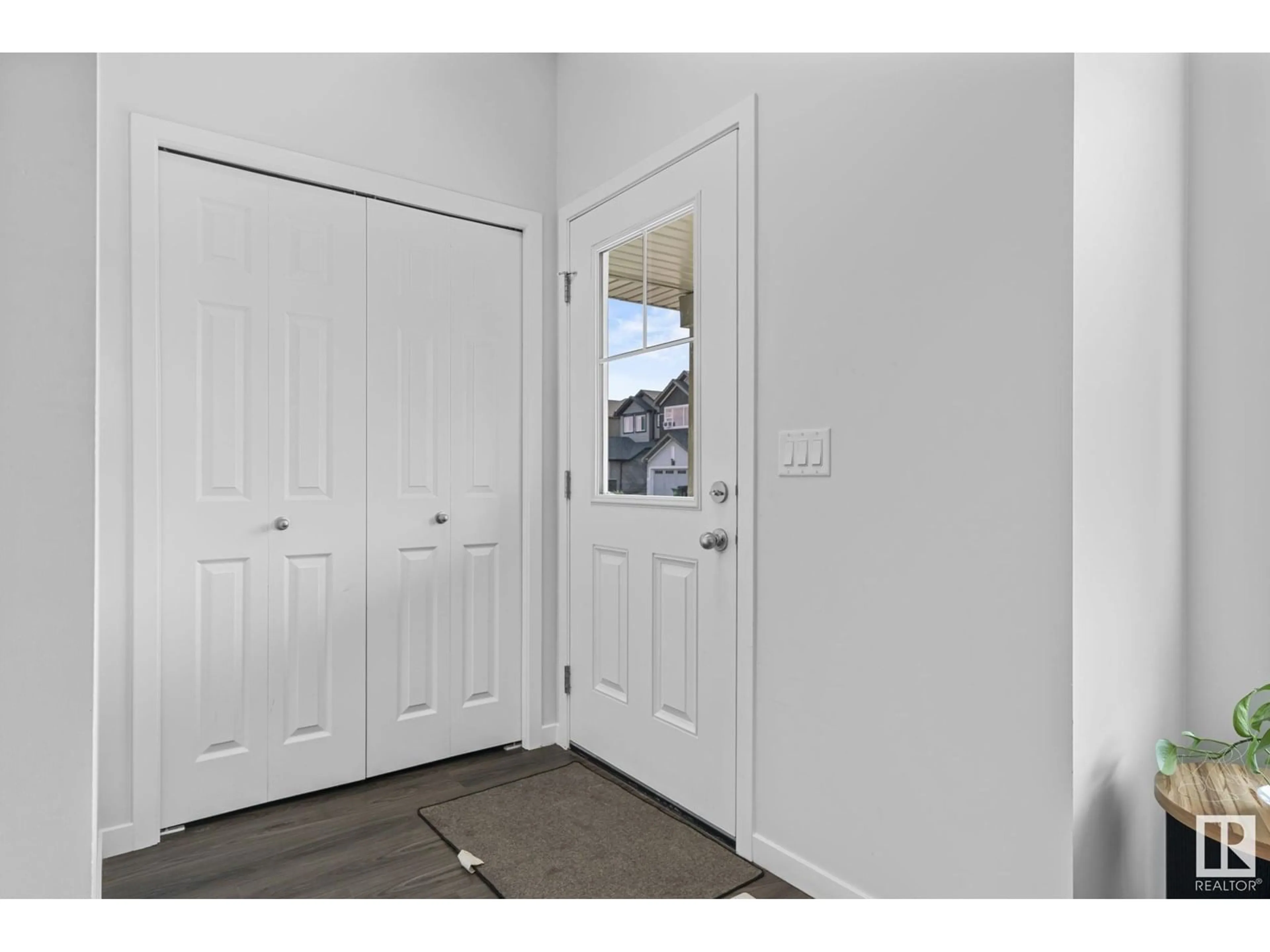 Indoor entryway for NW - 17543 49 ST, Edmonton Alberta T5Y4C6