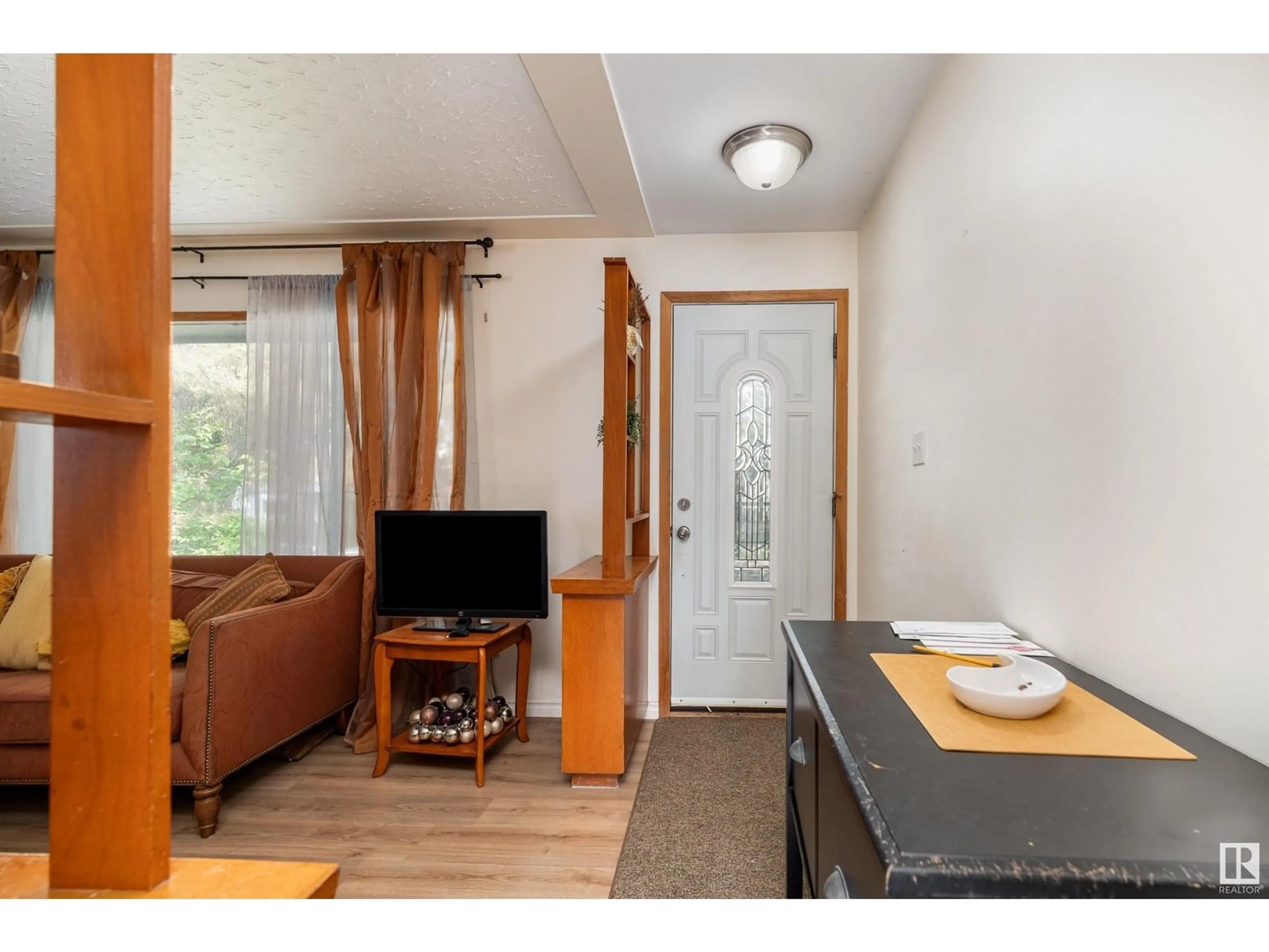A pic of a room for 10421 - 10419 78 ST, Edmonton Alberta T6A3E7