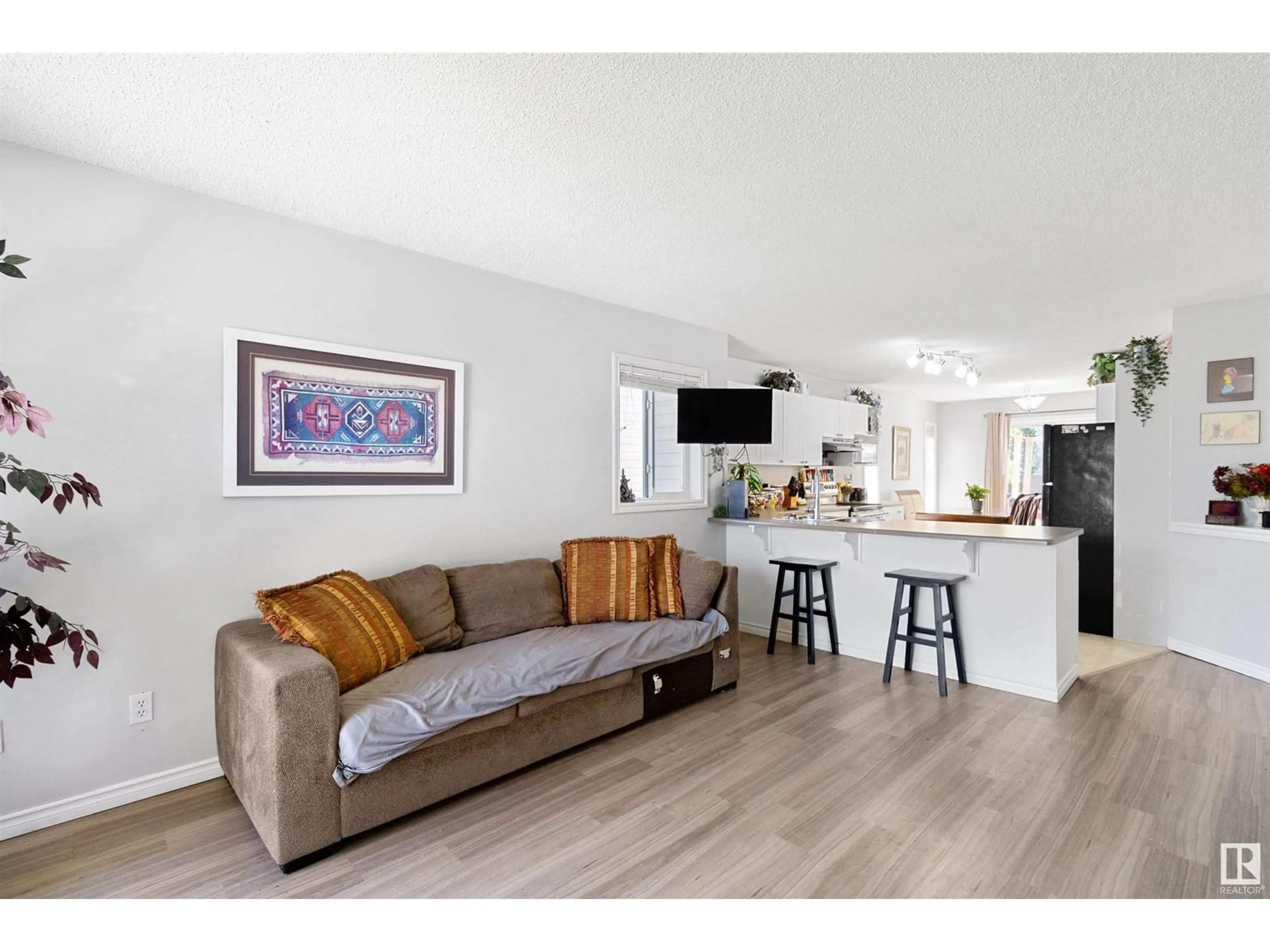 Open concept kitchen, wood/laminate floor for 11 DOUGLAS CR, Leduc Alberta T9E8P3