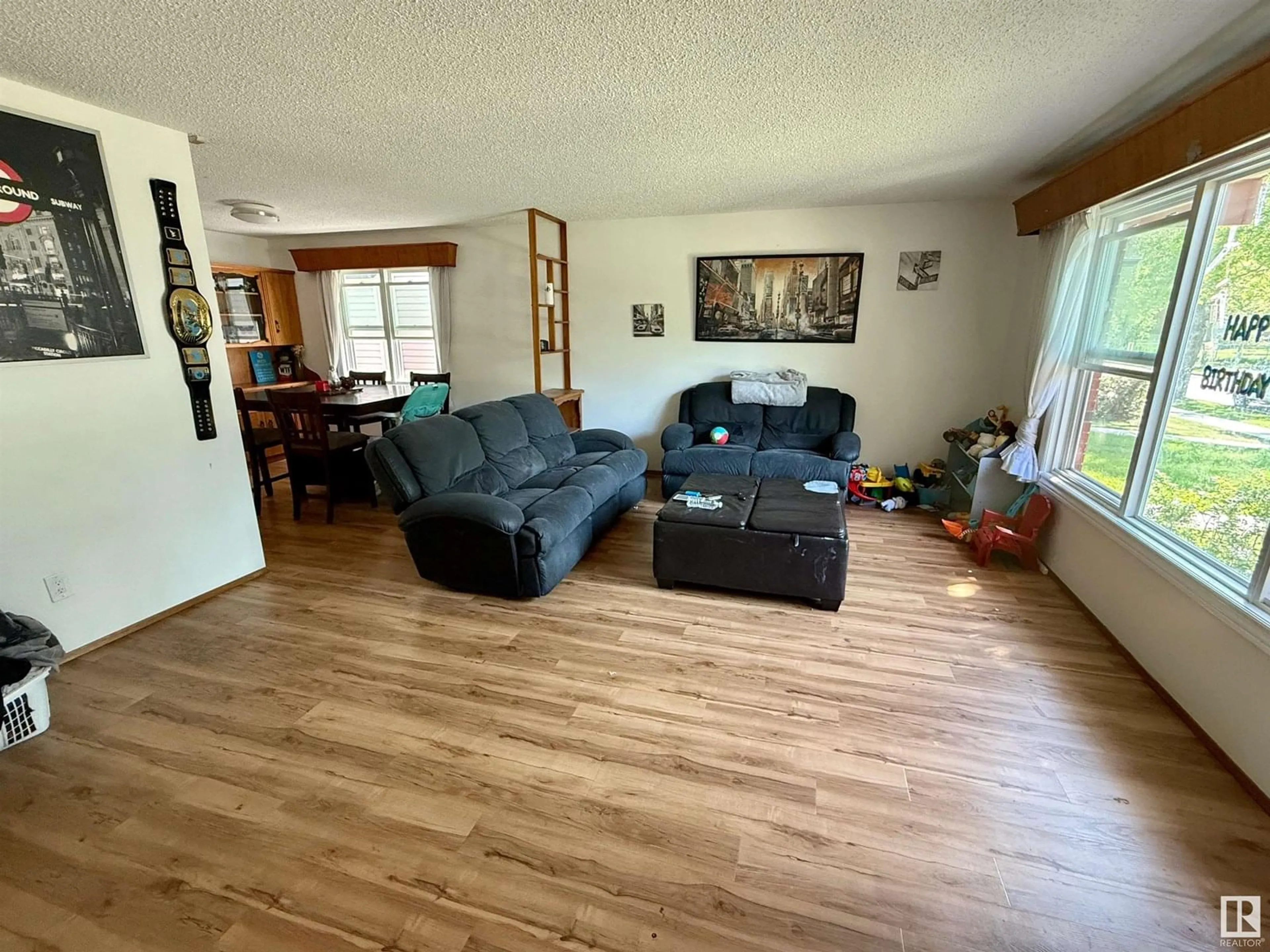 Living room with furniture, unknown for NW - 11615 102 ST, Edmonton Alberta T5G2E9