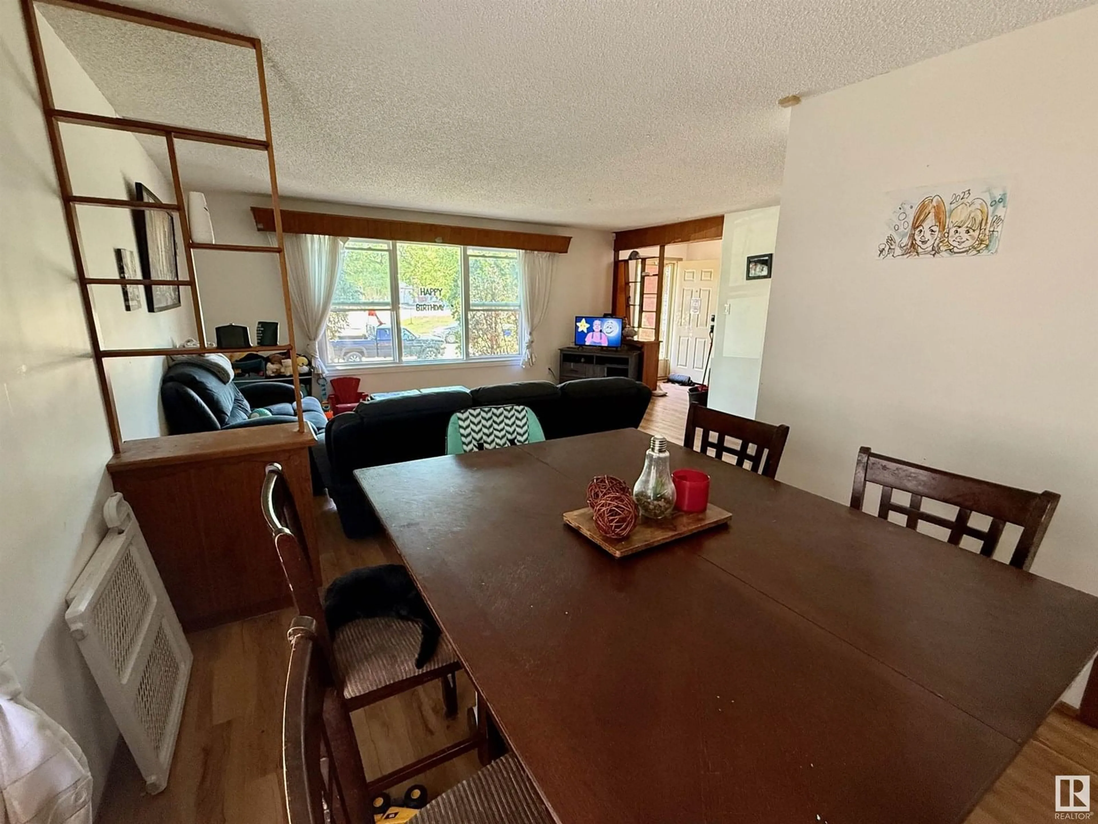 A pic of a room for NW - 11615 102 ST, Edmonton Alberta T5G2E9