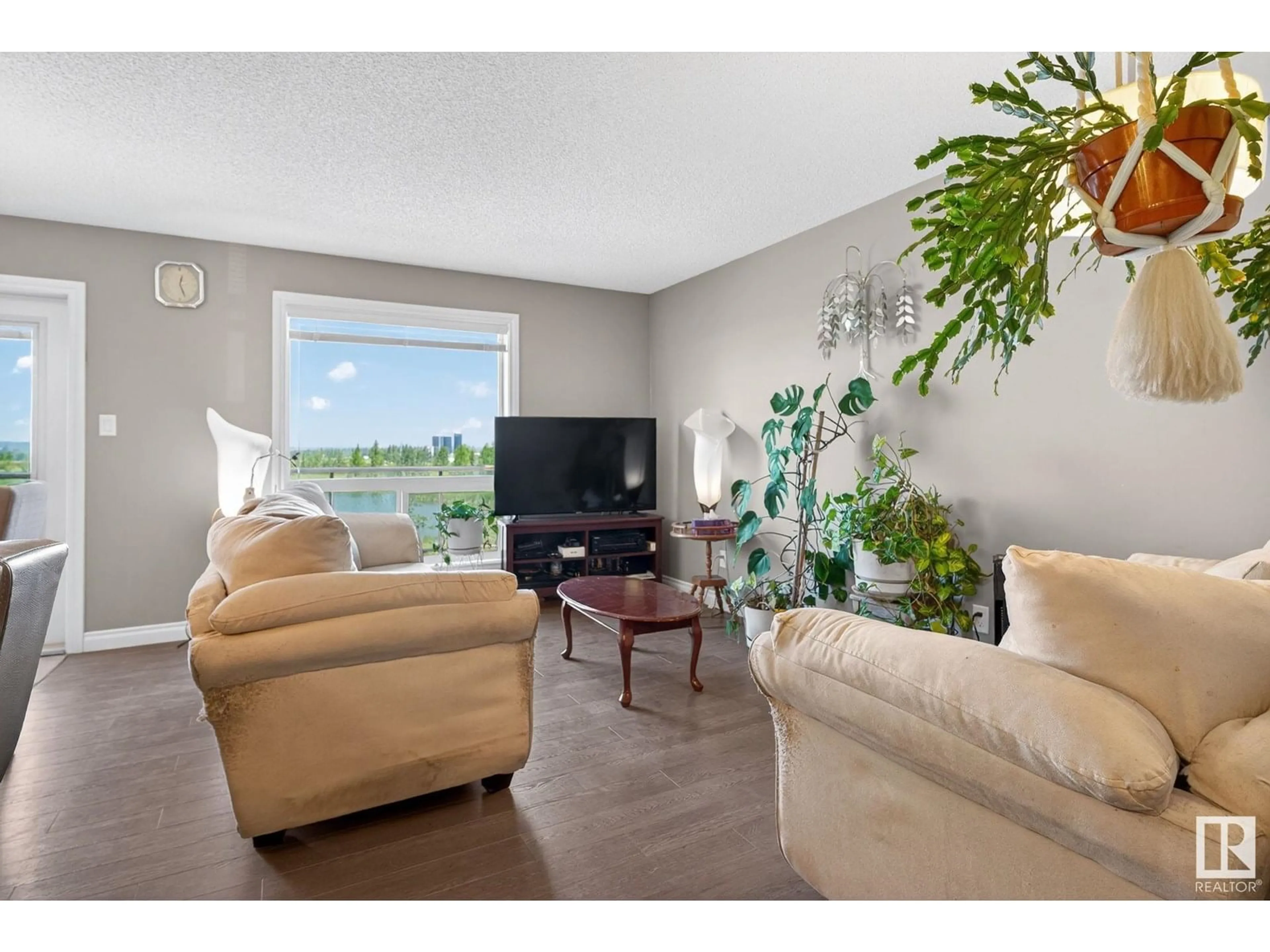Living room with furniture, unknown for 54 AUSTIN CO, Spruce Grove Alberta T7X0N4