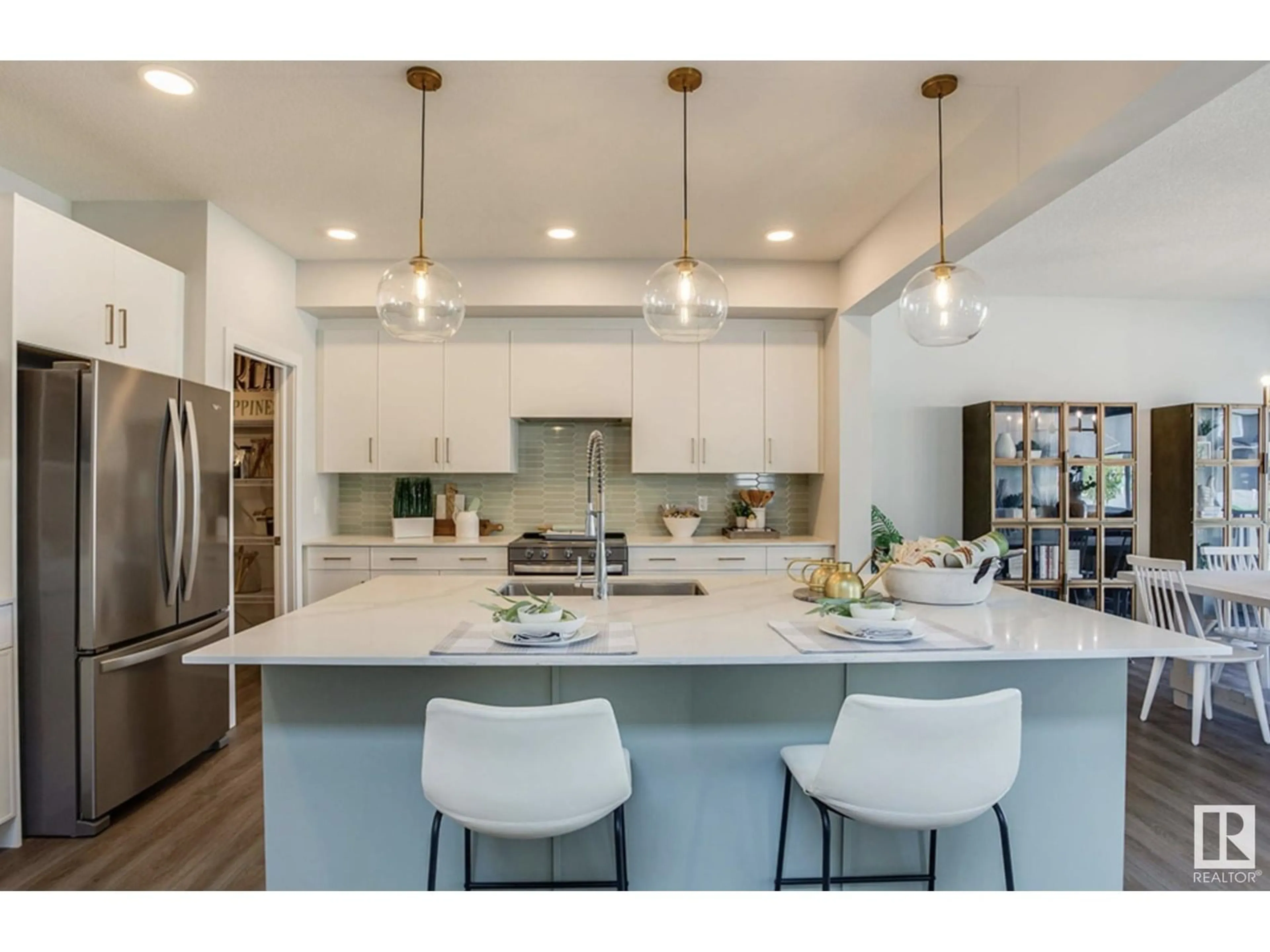 Open concept kitchen, ceramic/tile floor for 5018 72 ST, Beaumont Alberta T4X3E6