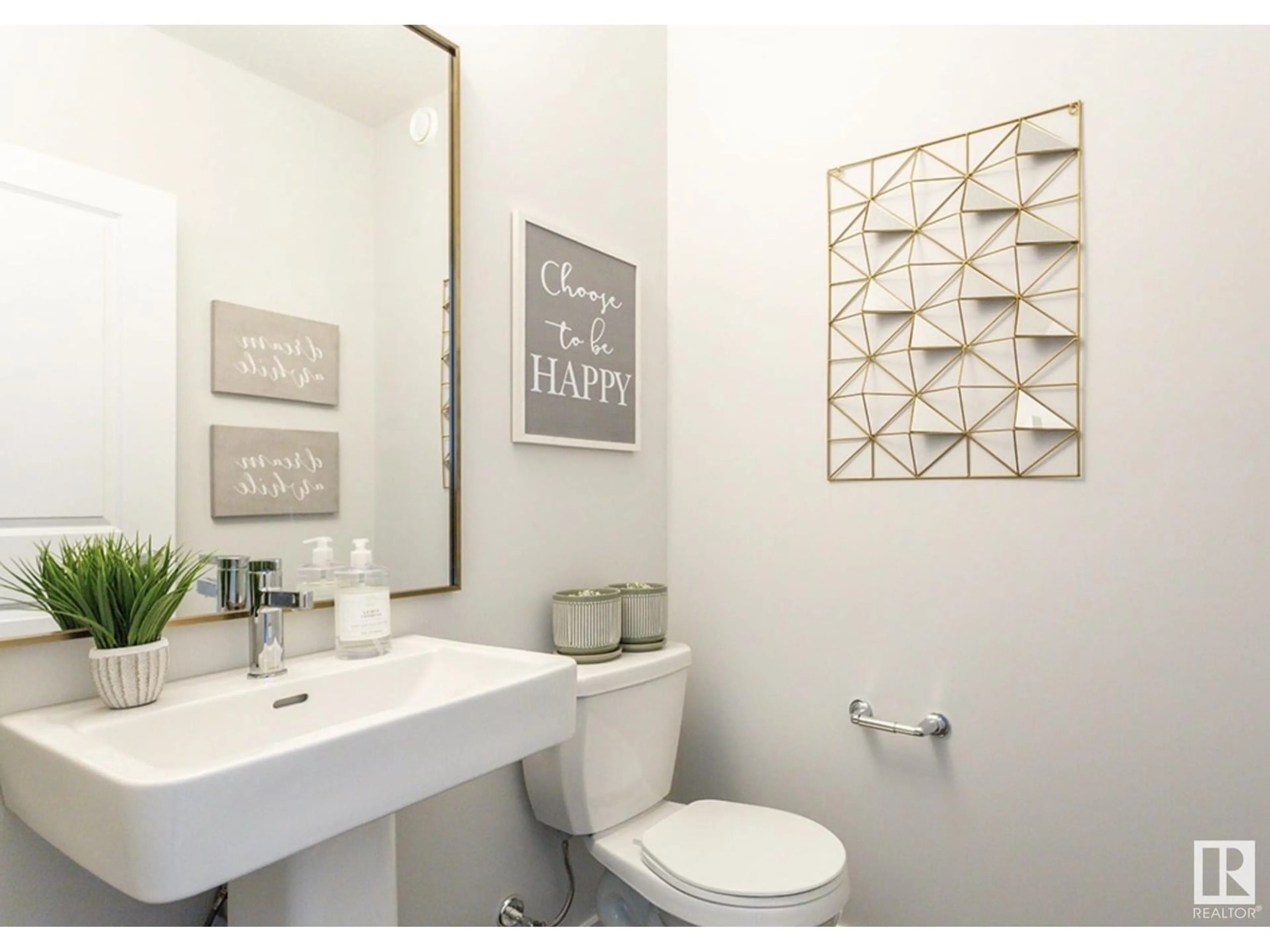 Standard bathroom, ceramic/tile floor for 5018 72 ST, Beaumont Alberta T4X3E6