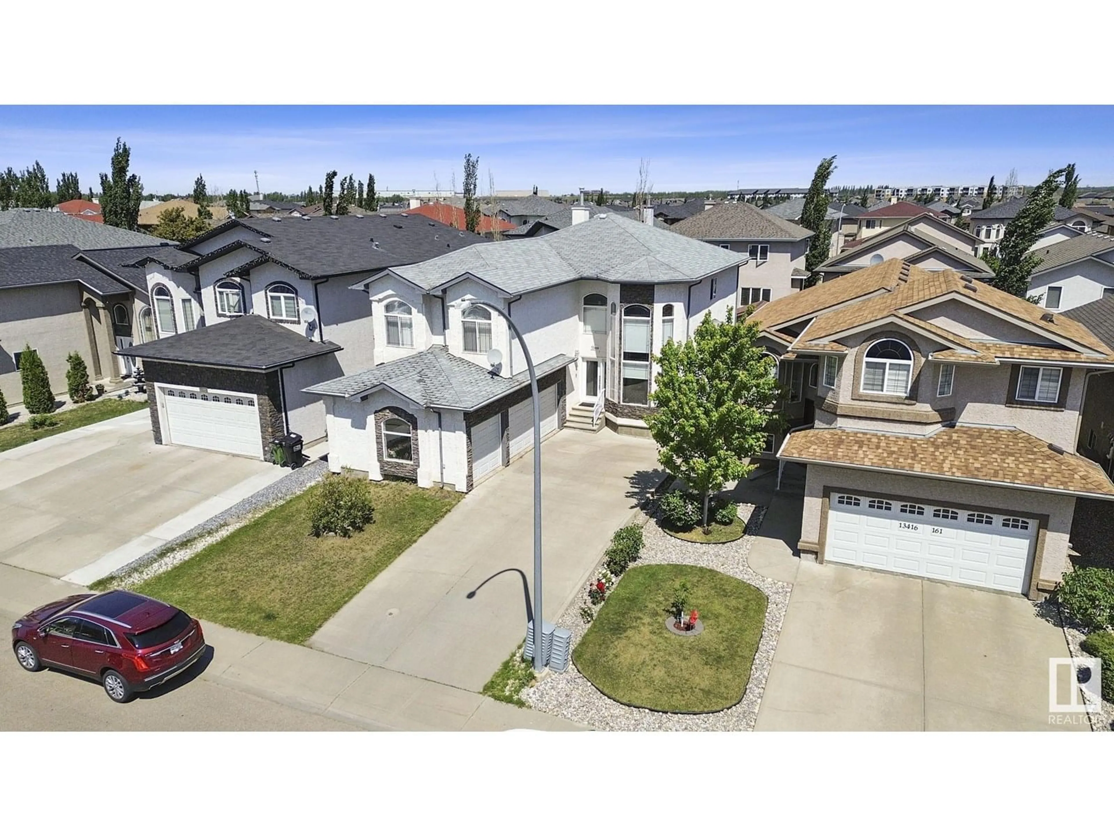 A pic from outside/outdoor area/front of a property/back of a property/a pic from drone, street for NW - 13420 161 AV, Edmonton Alberta T6V0B9