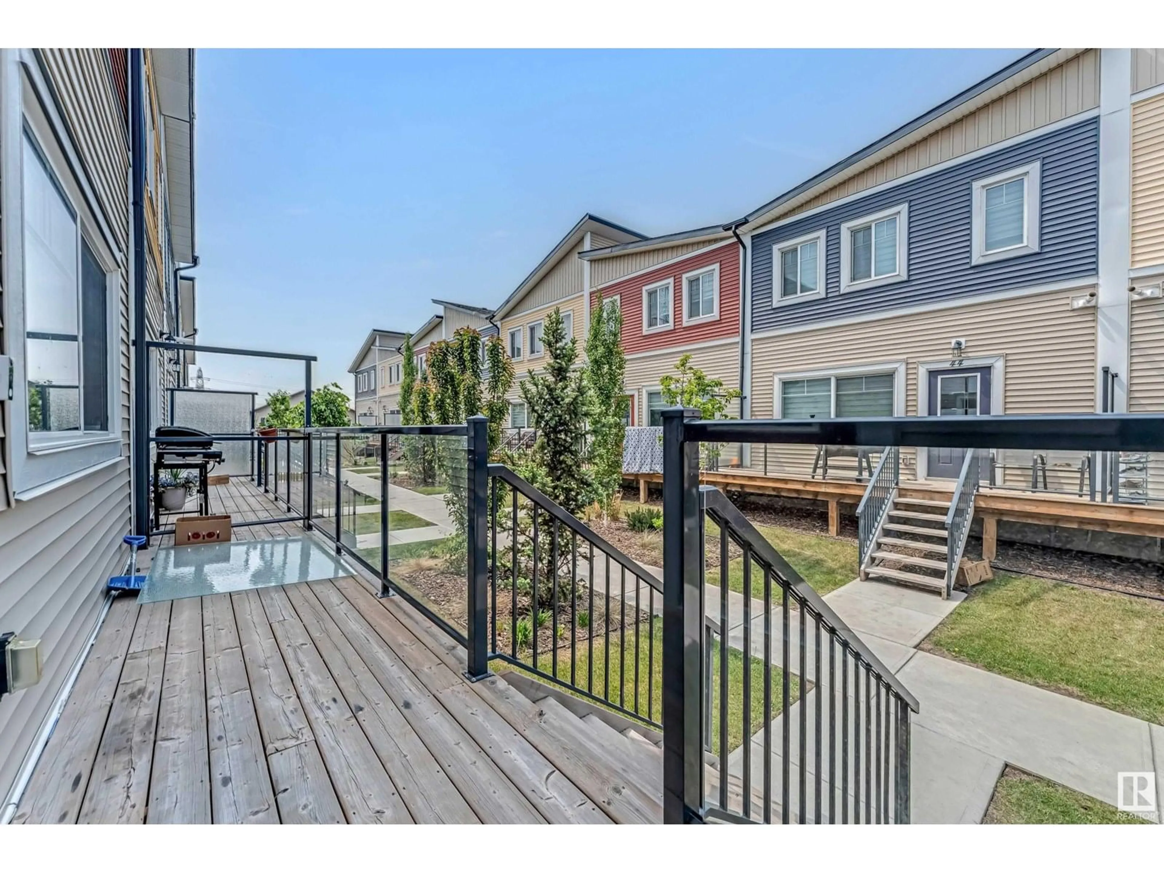 Patio, unknown for 25 - 2803 14 AV, Edmonton Alberta T6T2K4