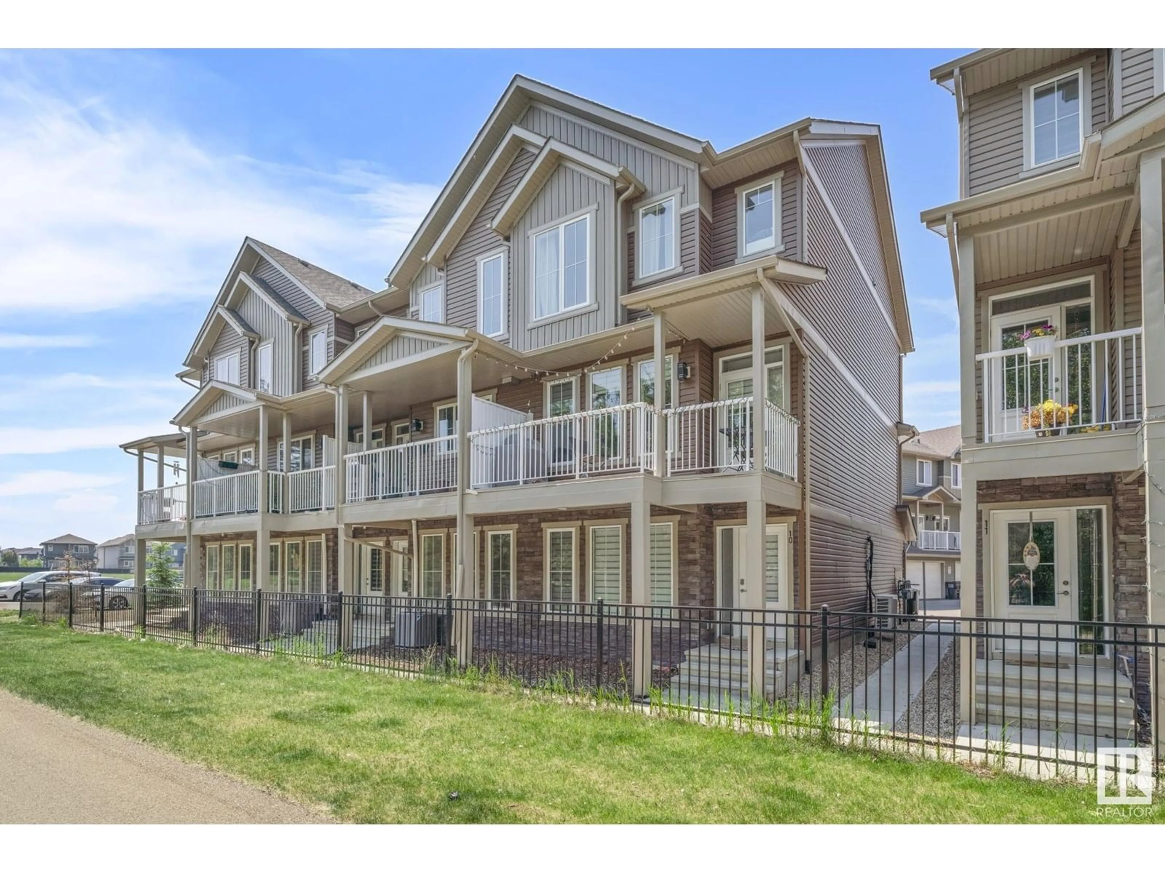 Unknown for 10 - 1051 GRAYDON HILL BV, Edmonton Alberta T6W3C8