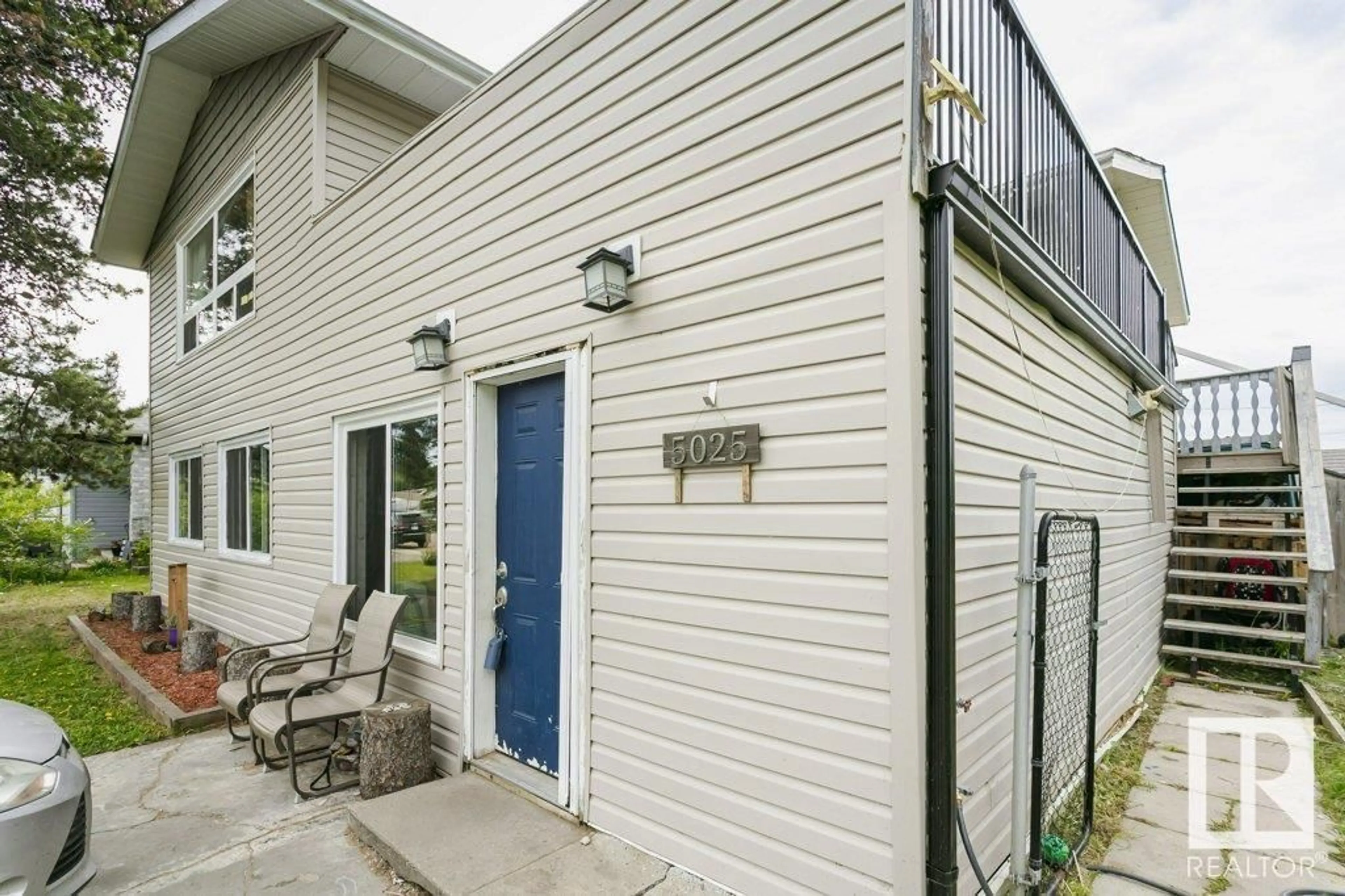 Patio, street for 5025 55 AV, Wabamun Alberta T0E2K0