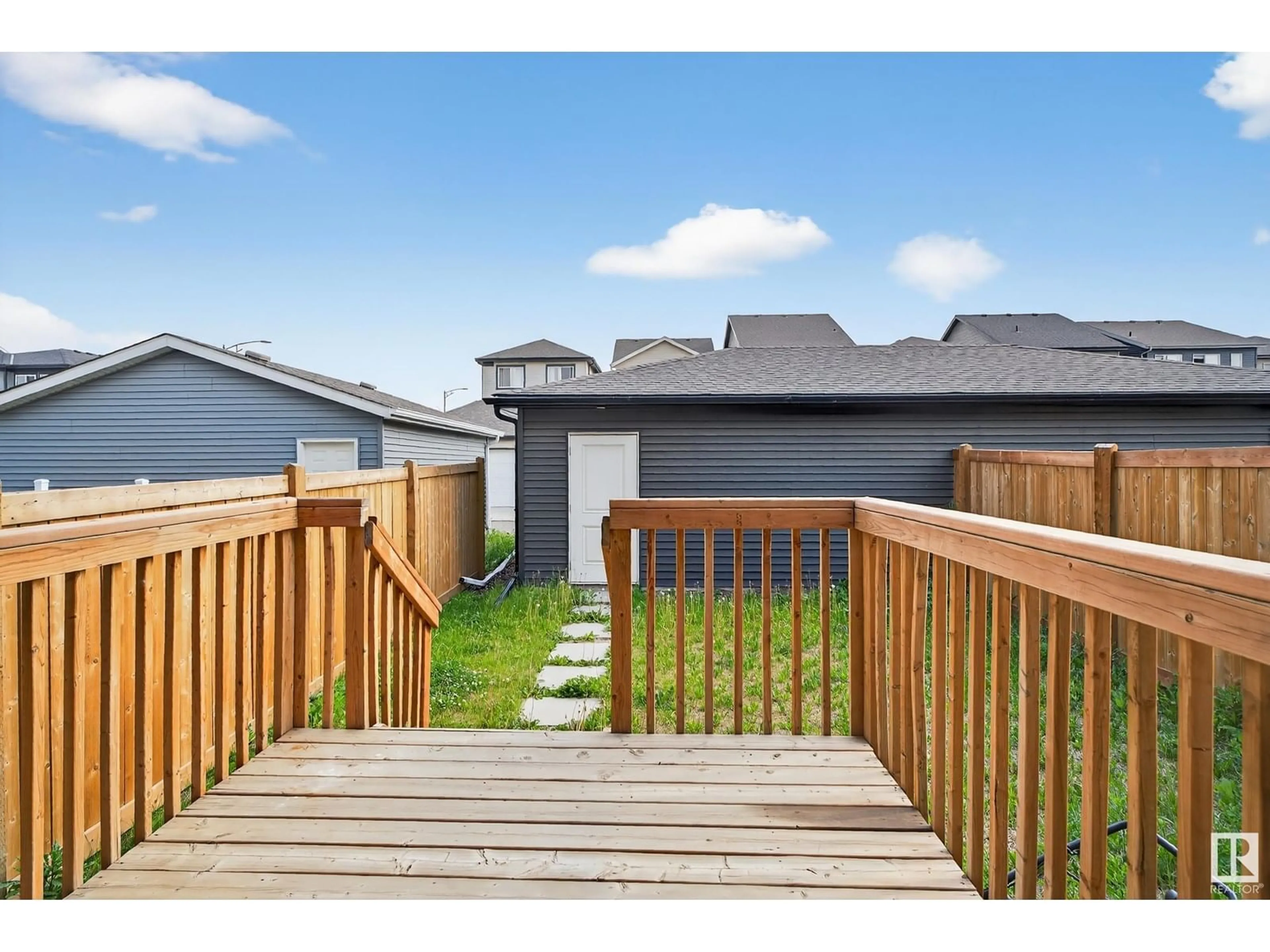Patio, street for 1205 PODERSKY WD, Edmonton Alberta T6W4W3