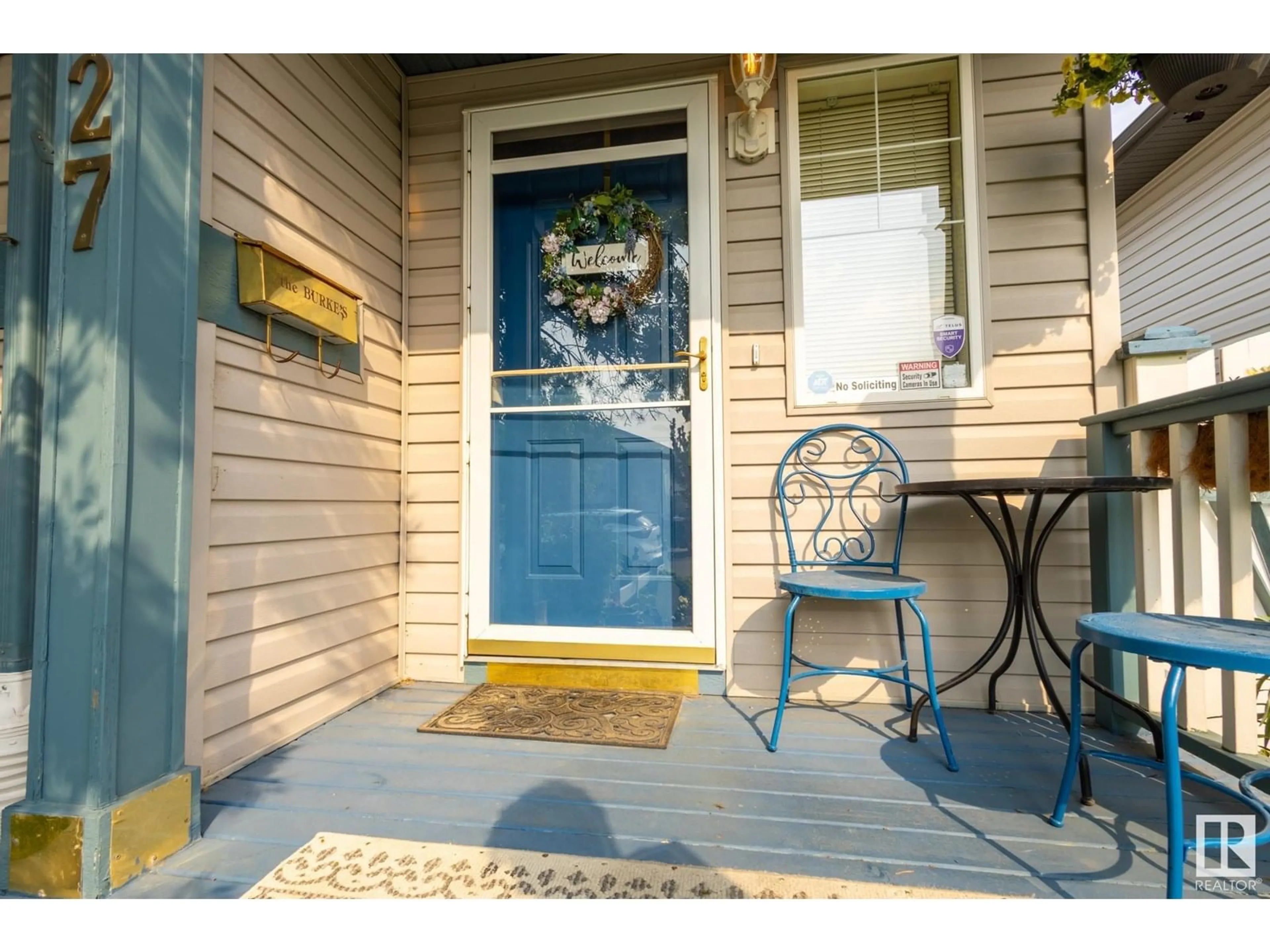 Indoor entryway for 15927 38 ST, Edmonton Alberta T5Y3E9