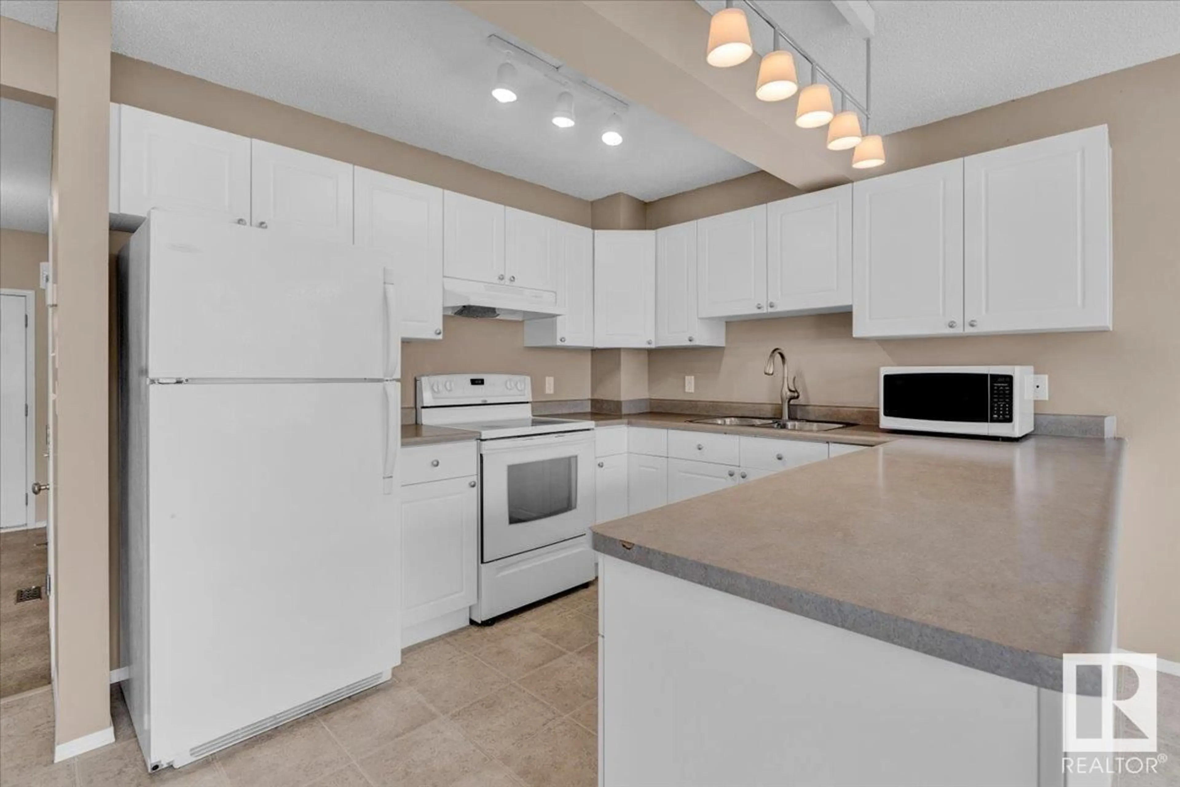 Standard kitchen, ceramic/tile floor for #105 - 700 BOTHWELL DR, Sherwood Park Alberta T8H2C9