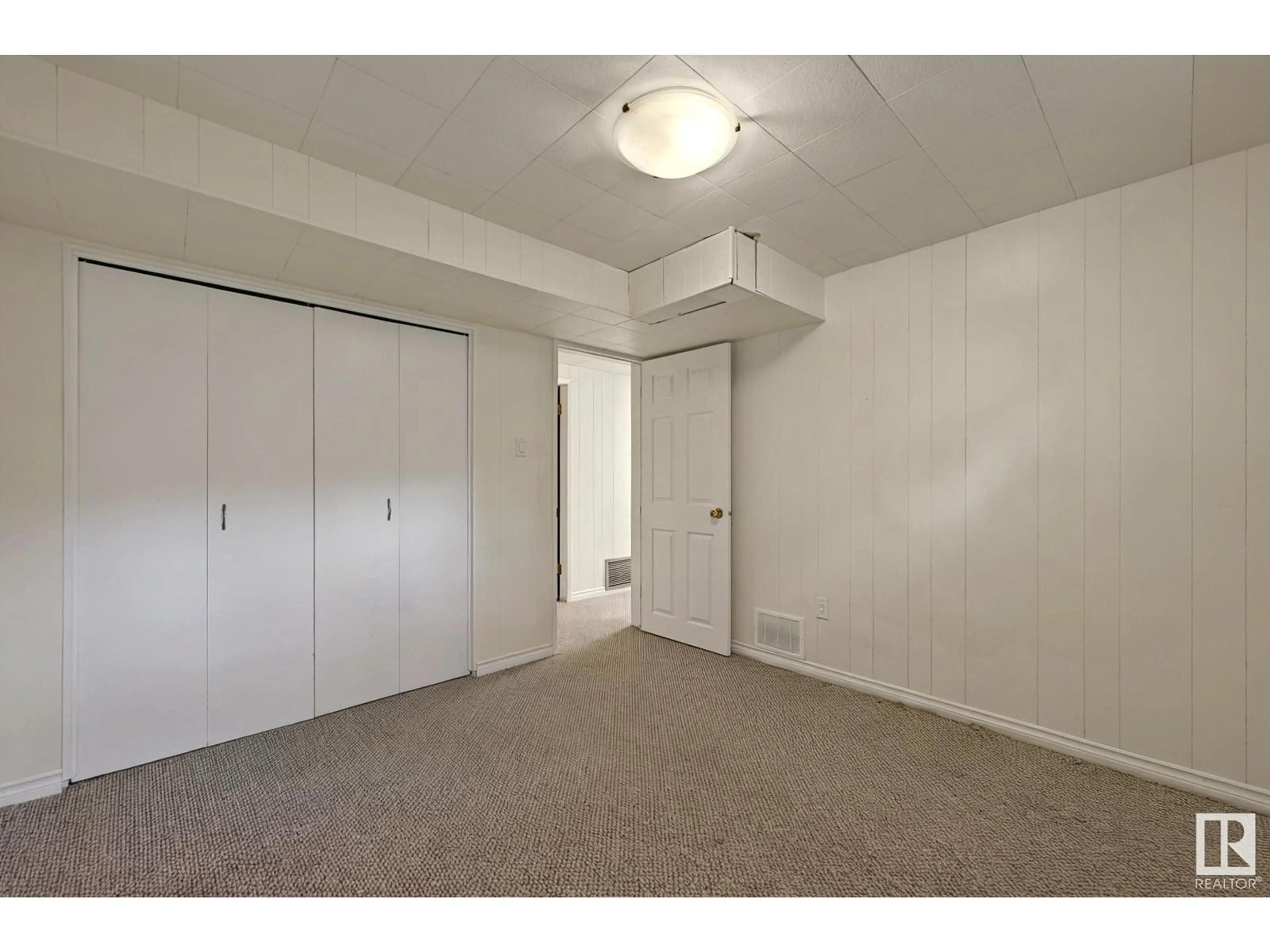 A pic of a room for NW - 7608 143A ST, Edmonton Alberta T5R0P9