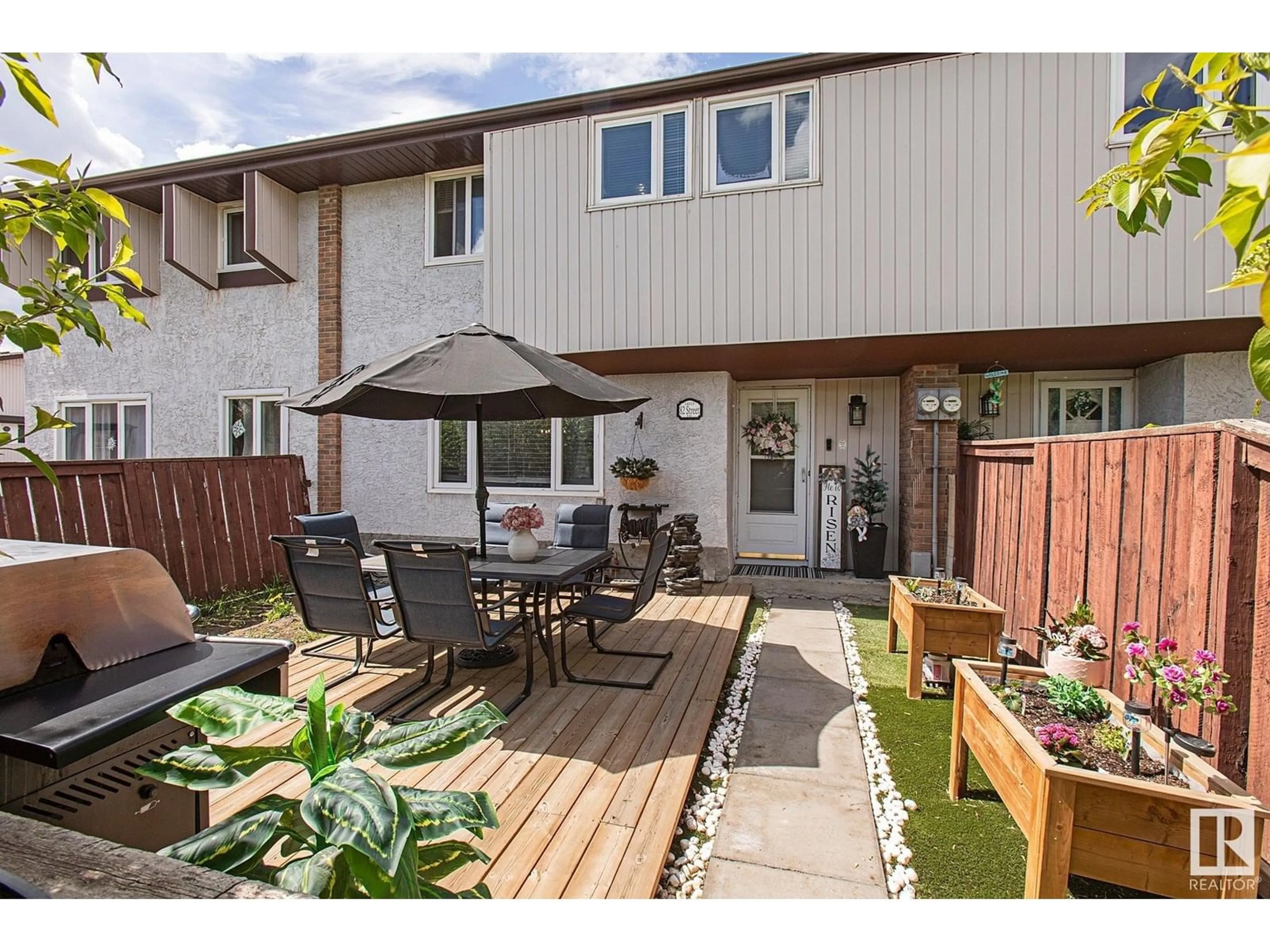 Patio, street for 16 14315 82 ST NW, Edmonton Alberta T5E2V7
