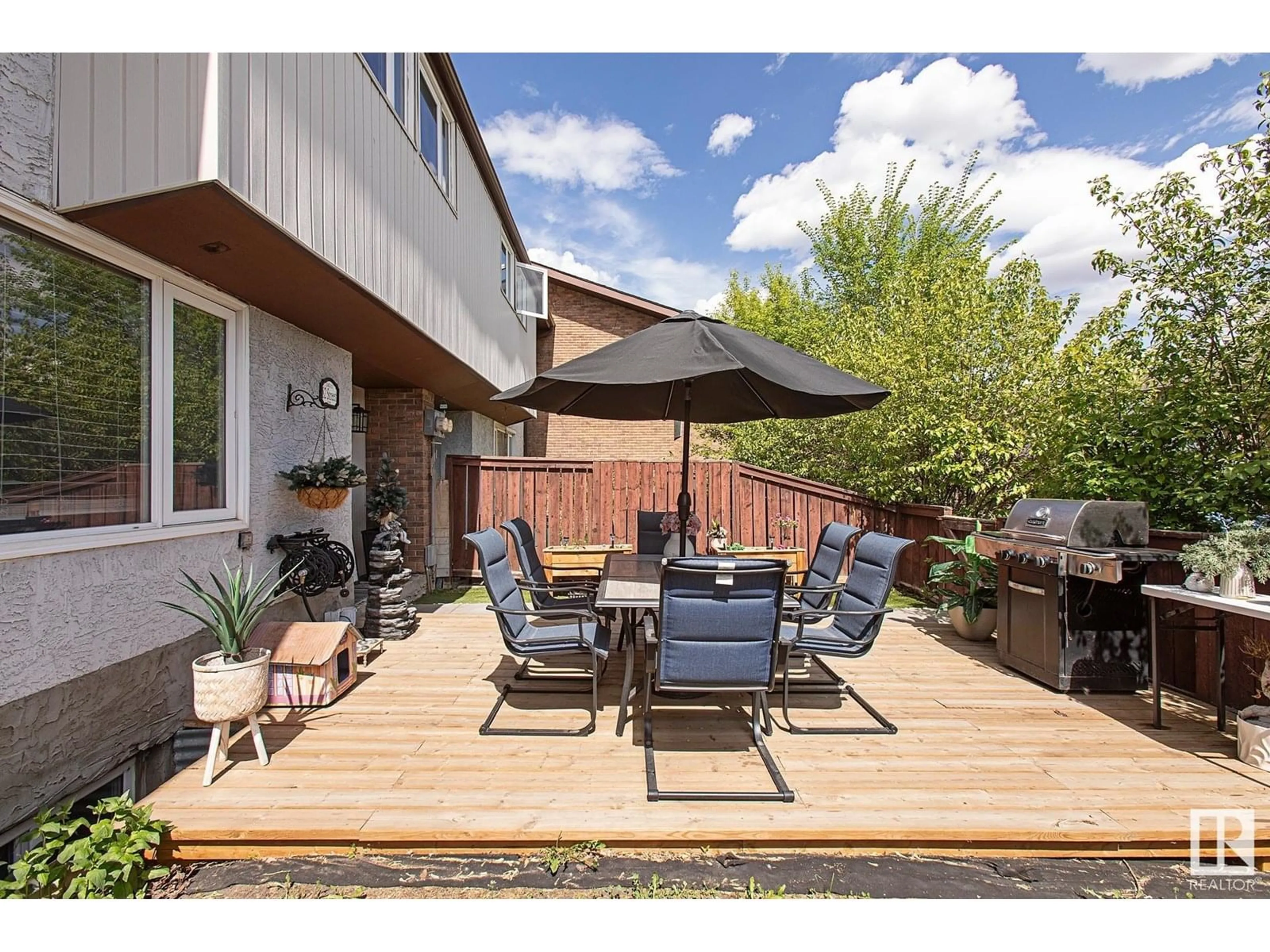 Patio, street for 16 14315 82 ST NW, Edmonton Alberta T5E2V7