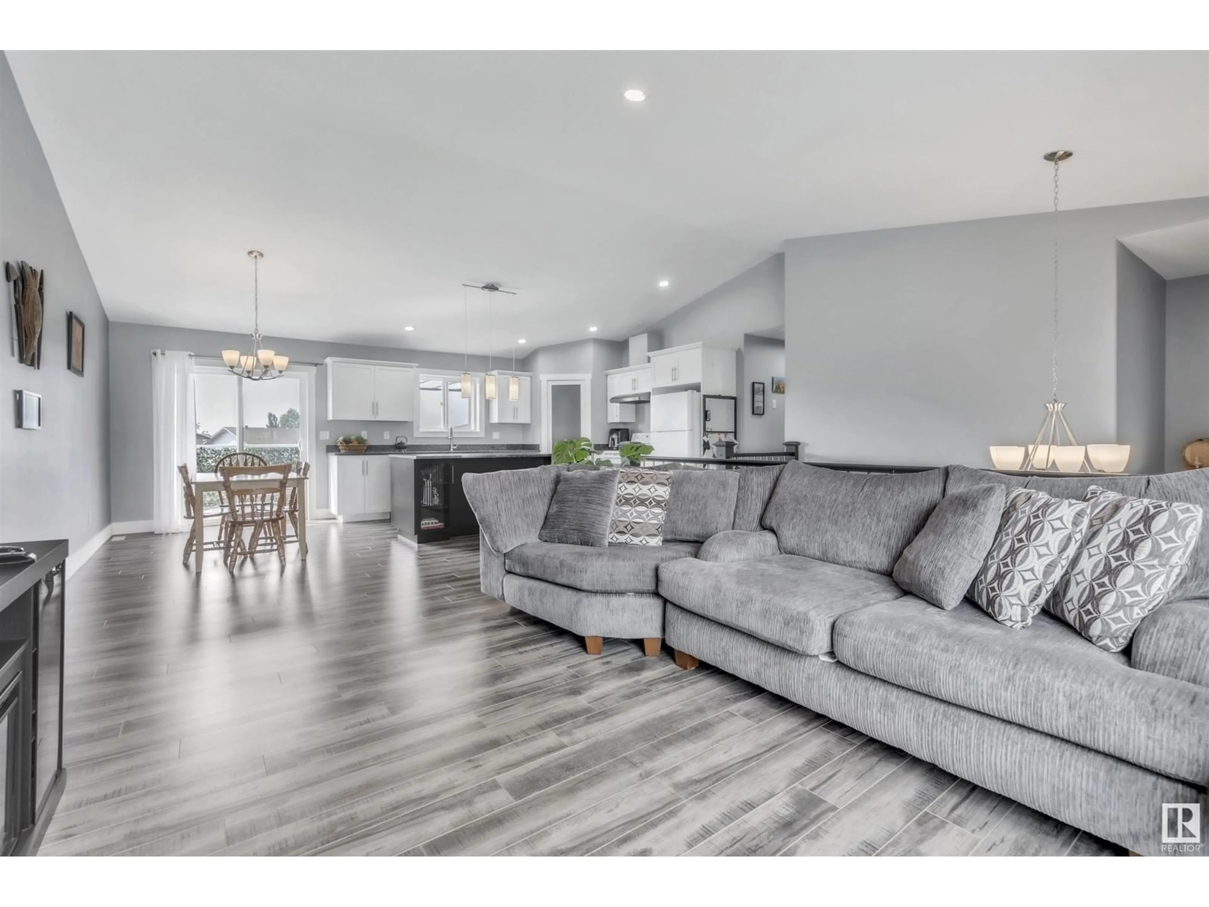 Open concept kitchen, unknown for 6402 45 ST, Cold Lake Alberta T9M0B5