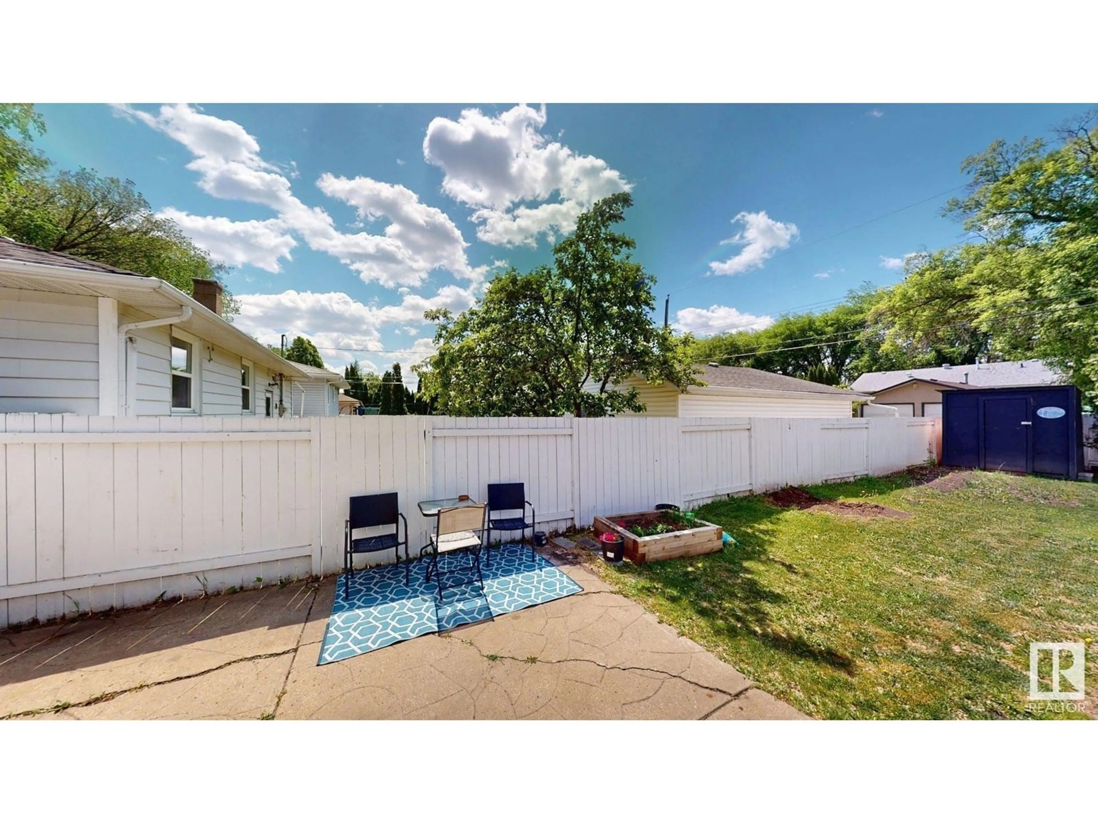 A pic from outside/outdoor area/front of a property/back of a property/a pic from drone, water/lake/river/ocean view for 11924 51 ST, Edmonton Alberta T5W3G4