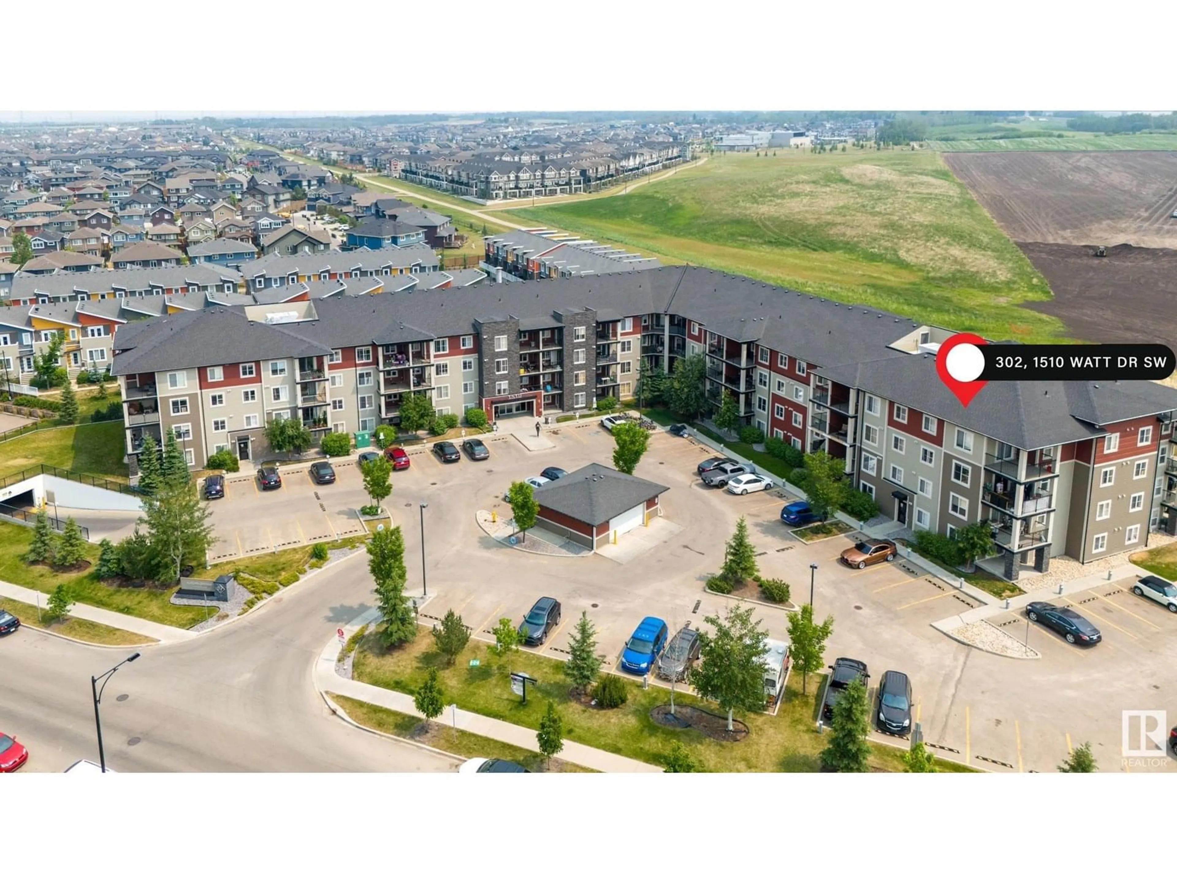 A pic from outside/outdoor area/front of a property/back of a property/a pic from drone, unknown for #302 - 1510 WATT DR, Edmonton Alberta T6X2E6