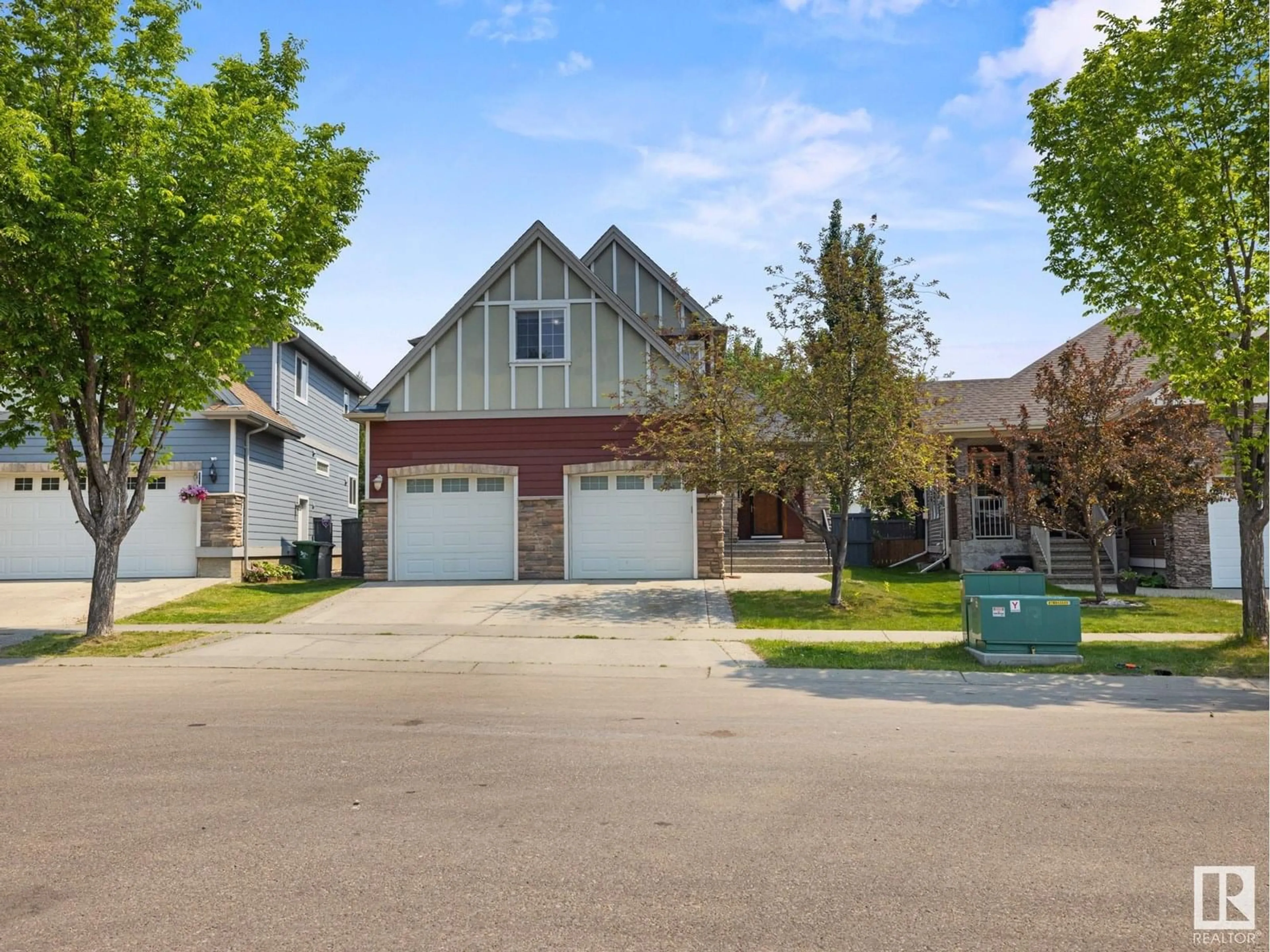 Home with vinyl exterior material, street for 5116 CHATEAU CO, Beaumont Alberta T4X1W5