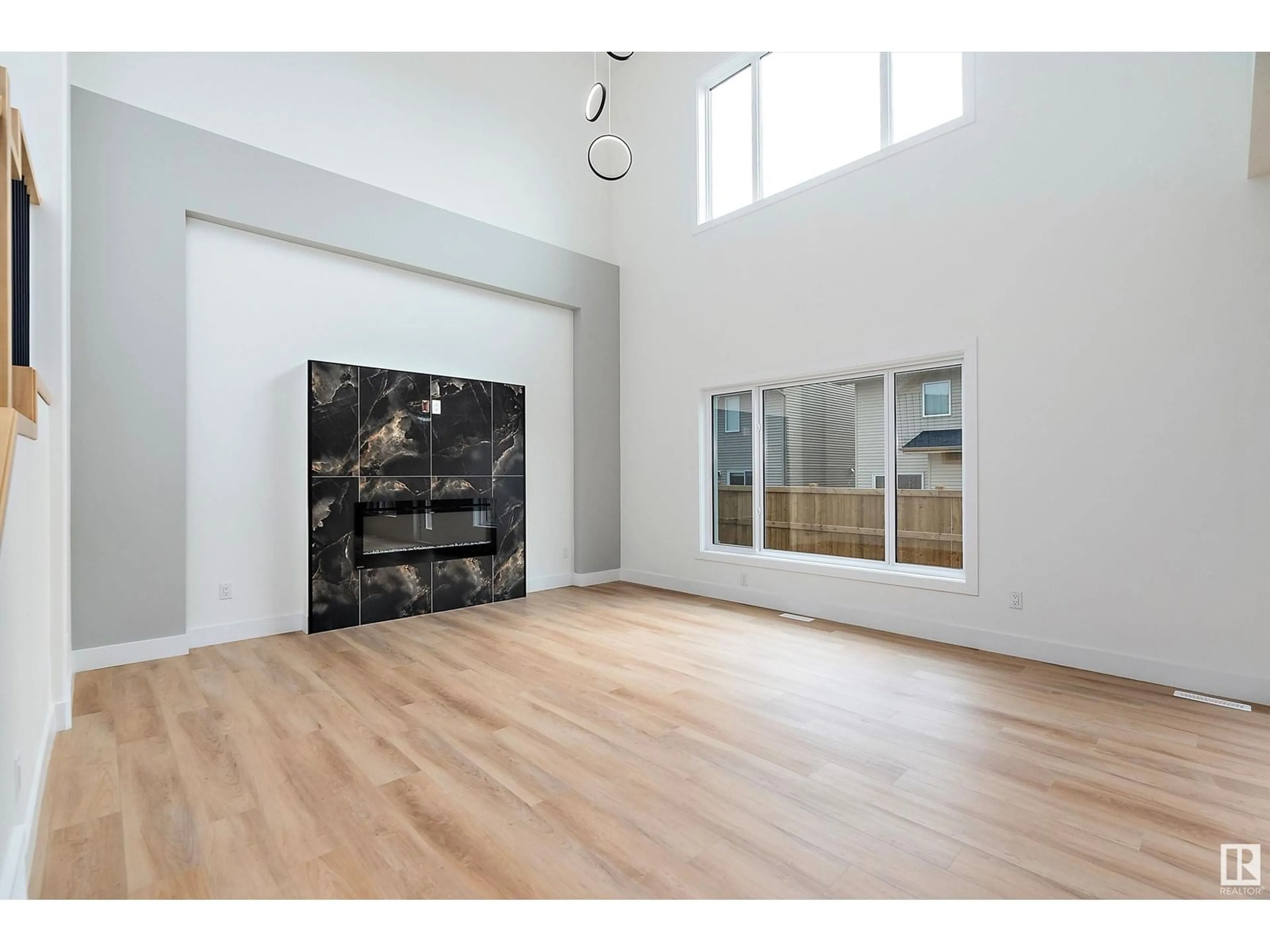 A pic of a room for 2547 209 ST NW, Edmonton Alberta T6M2K7