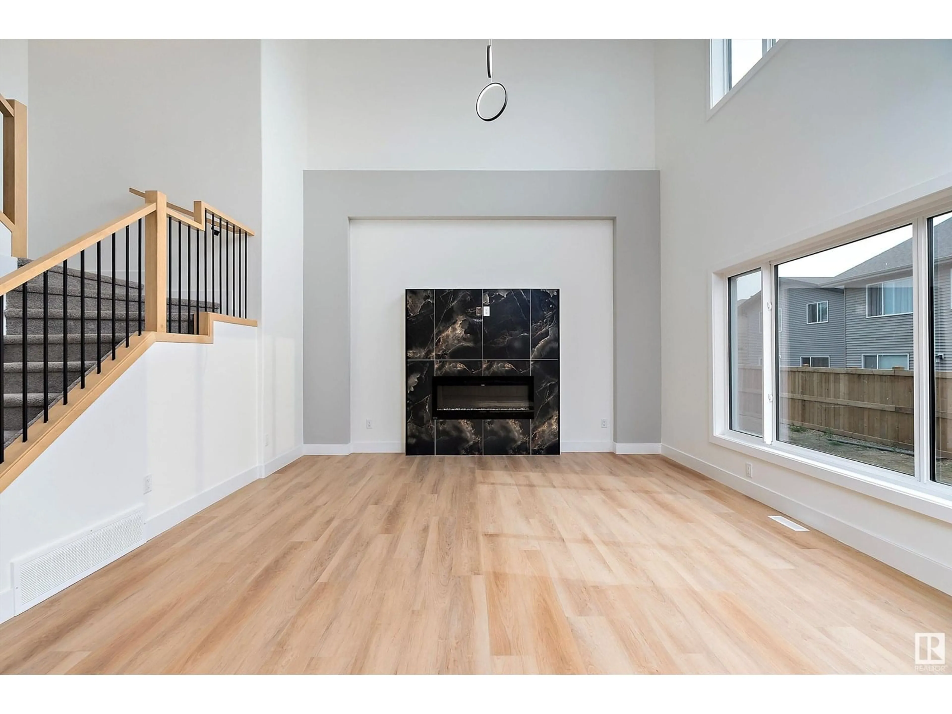 Unknown for 2547 209 ST NW, Edmonton Alberta T6M2K7