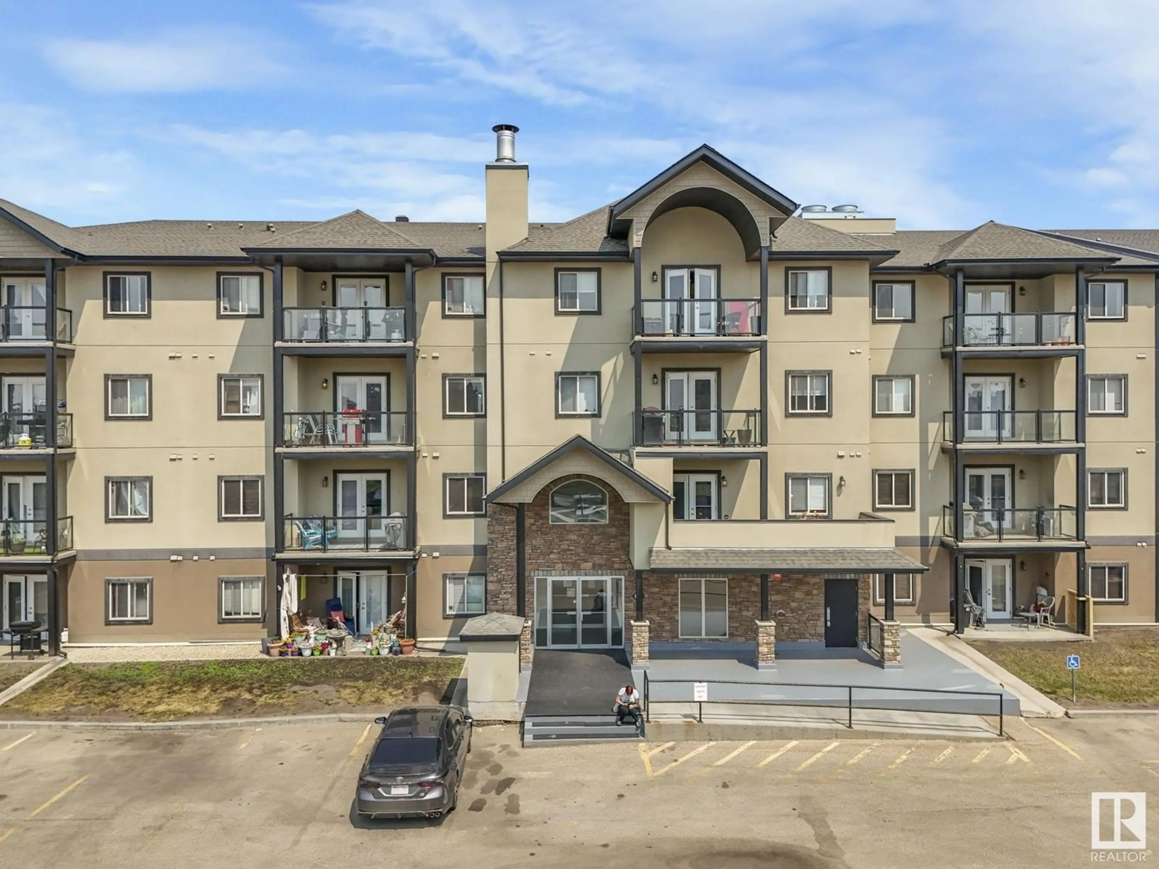 A pic from outside/outdoor area/front of a property/back of a property/a pic from drone, building for 431 SPRUCE RIDGE RD, Spruce Grove Alberta T7X0H6