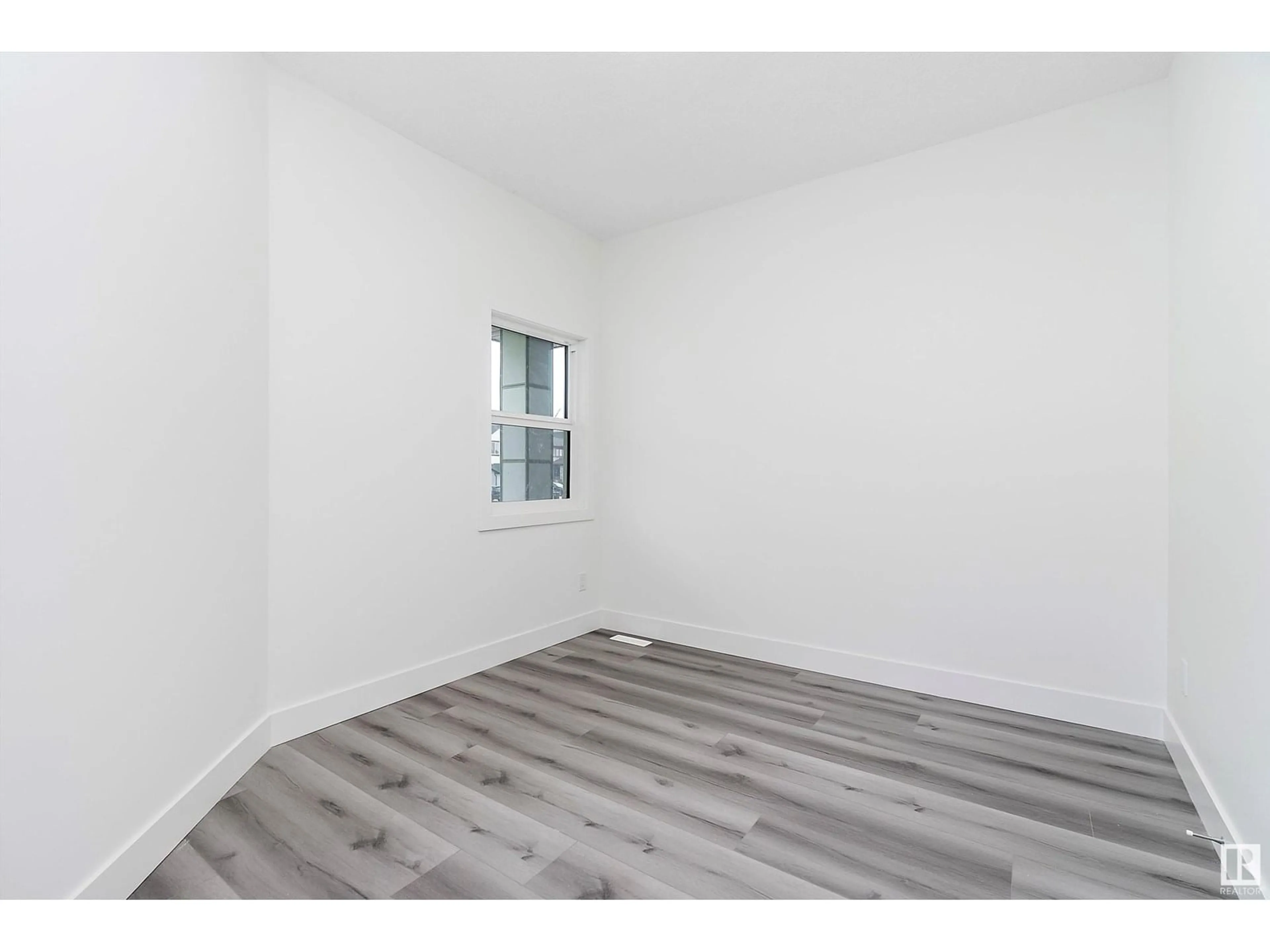 A pic of a room for NW - 2532 210 ST, Edmonton Alberta T6M2M7